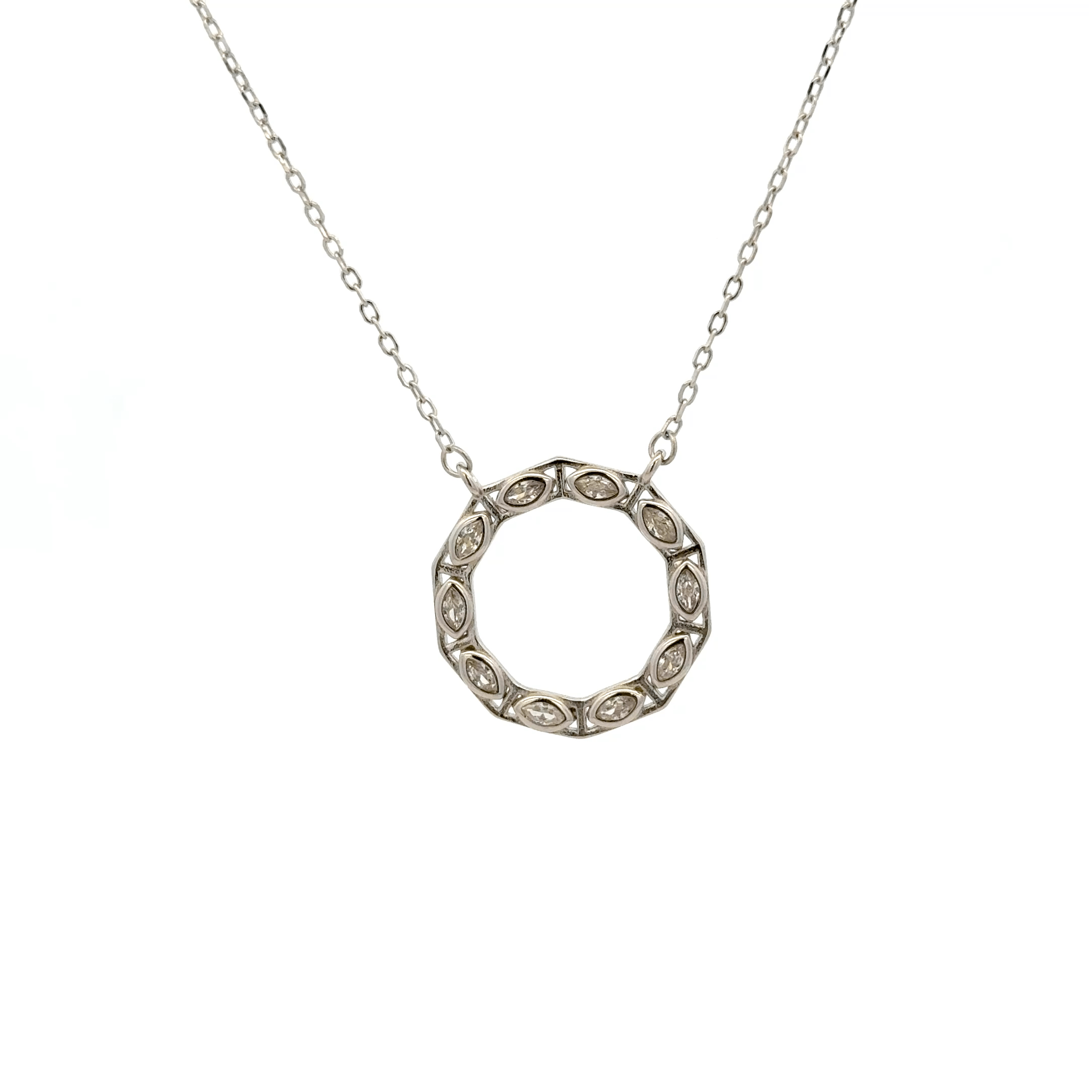 Rhodium circle chain with pendent