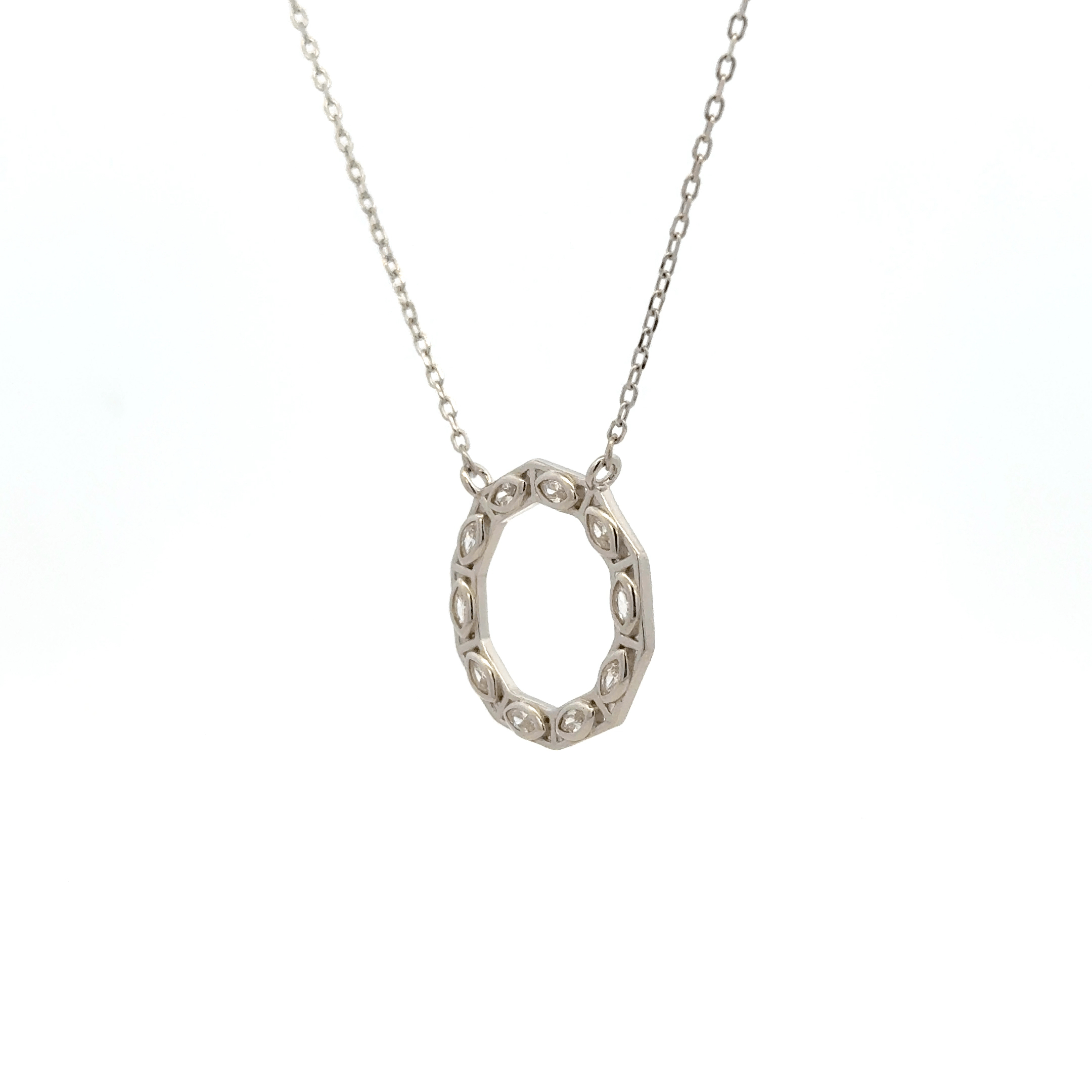Rhodium circle chain with pendent