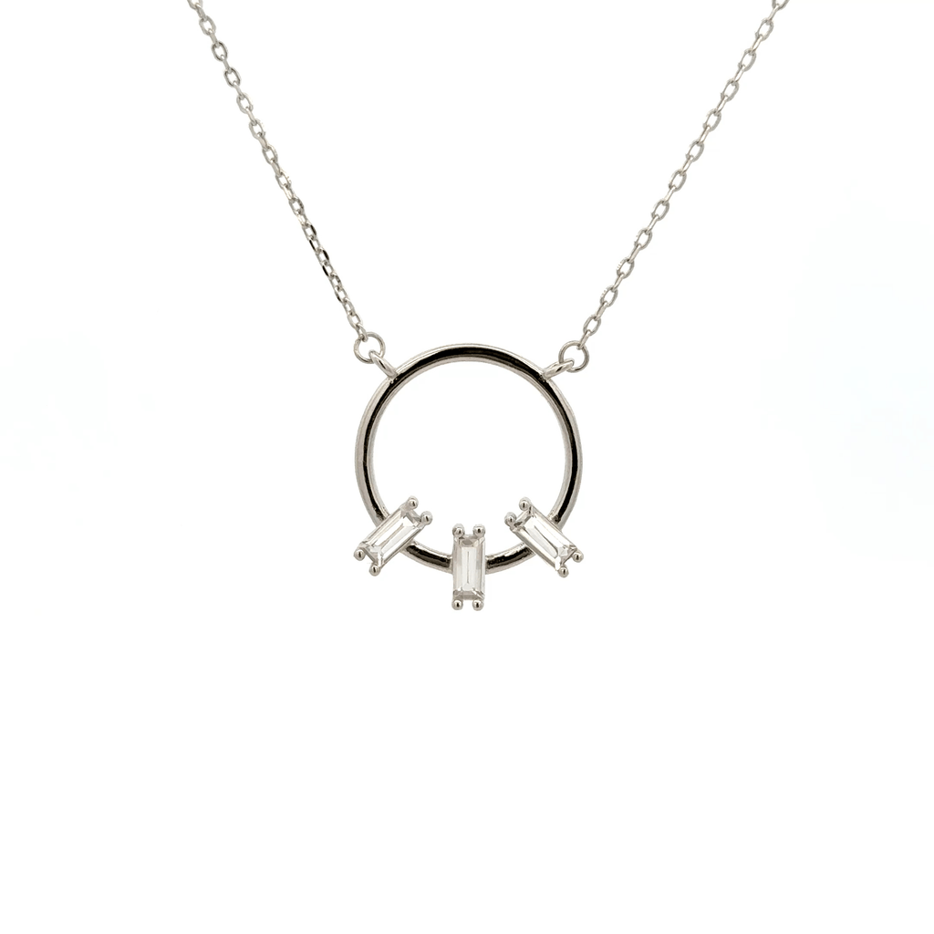 Rhodium circle chain with pendent
