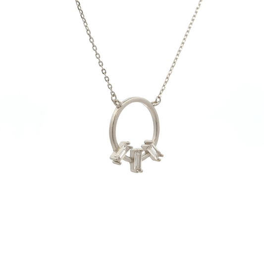 Rhodium circle chain with pendent
