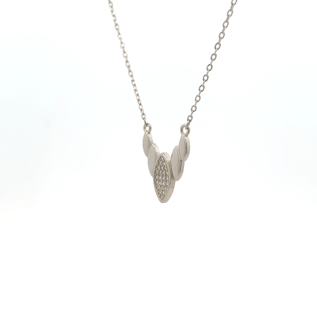 Rhodium leaf shaped chain with pendent