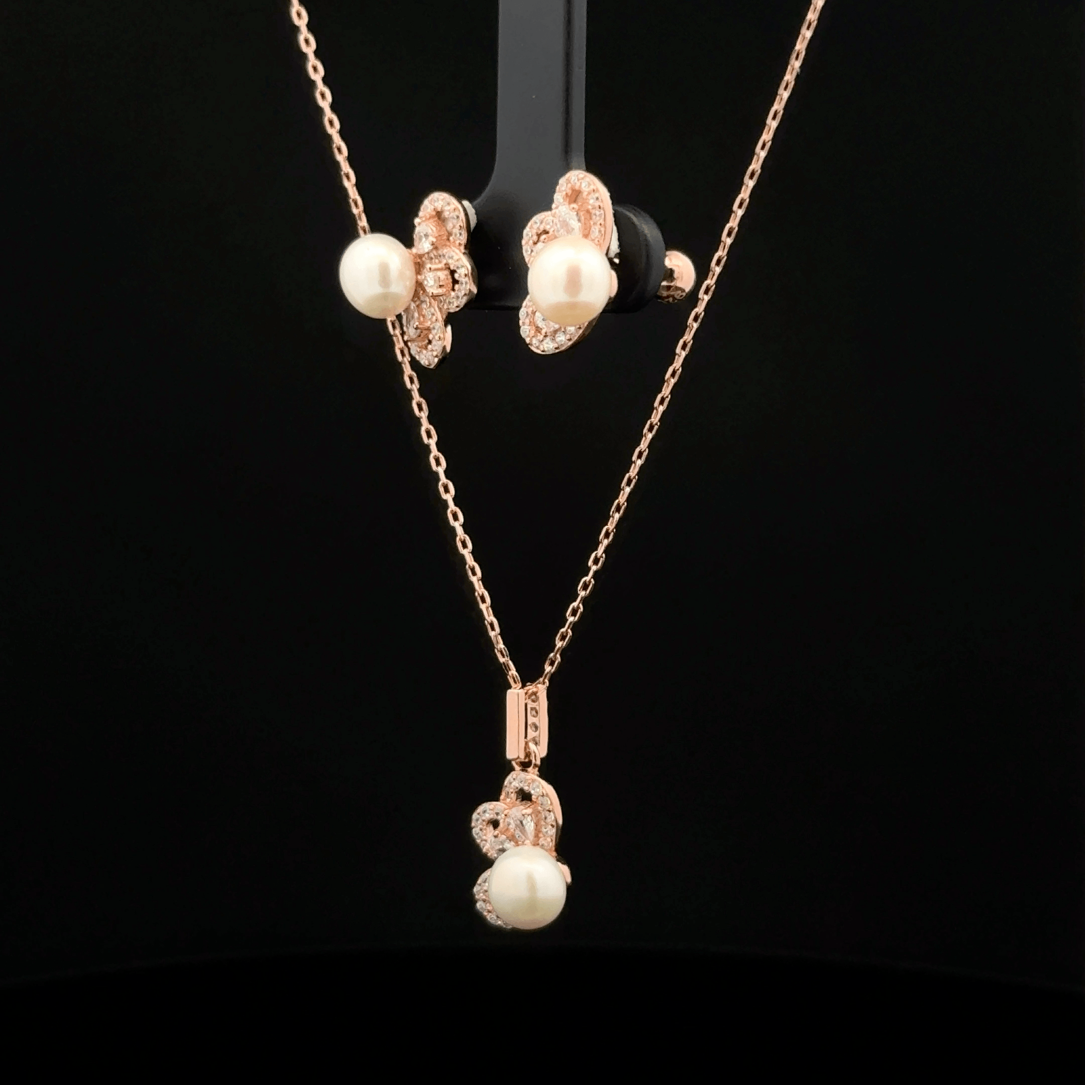 Pearl Chain Pendant Earrings