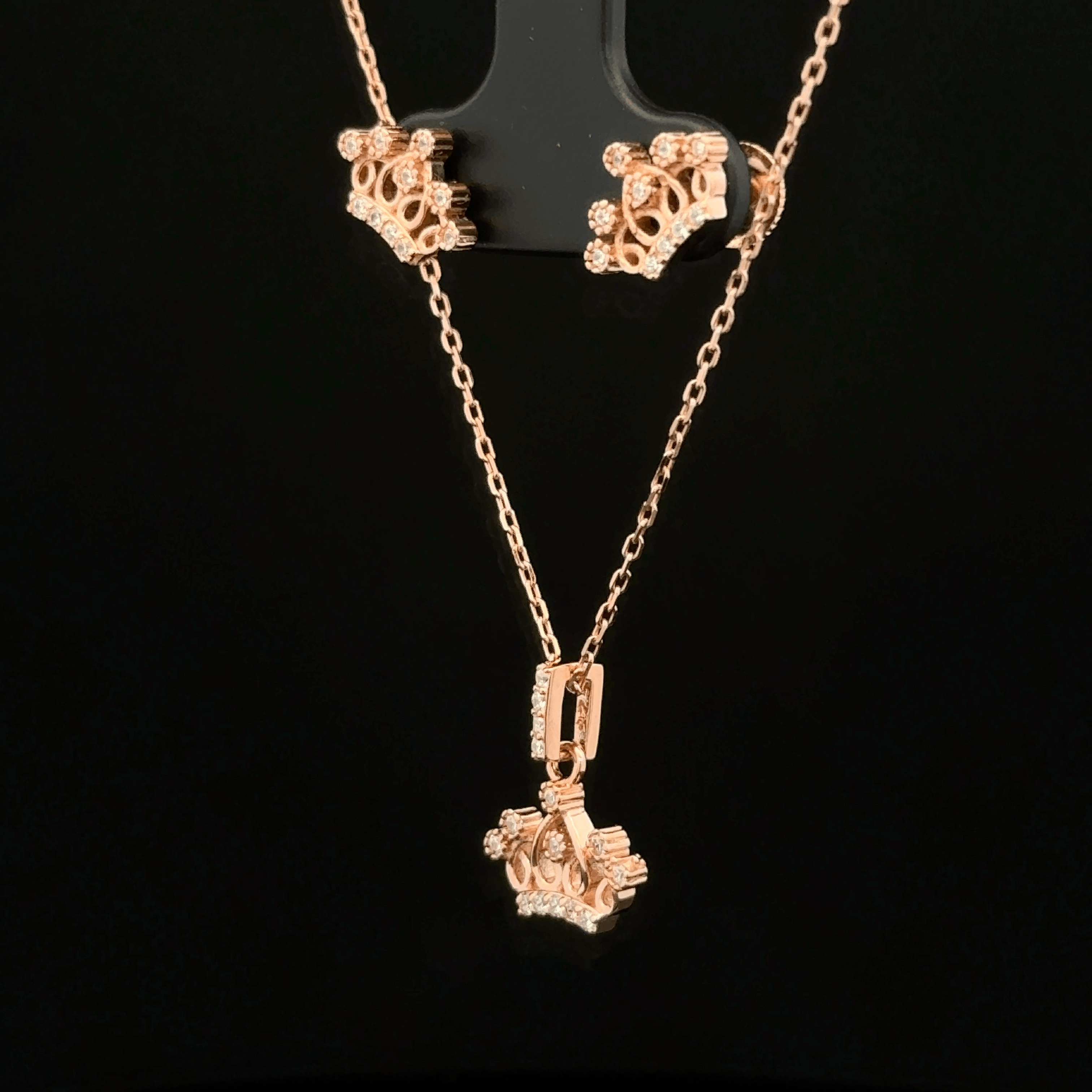 Crown Chain Pendant Earrings