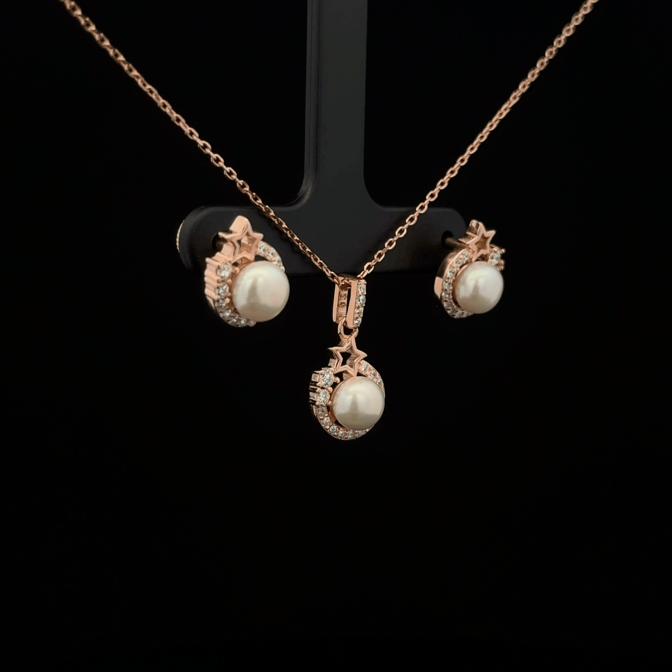 Pearl Chain Pendant Earrings