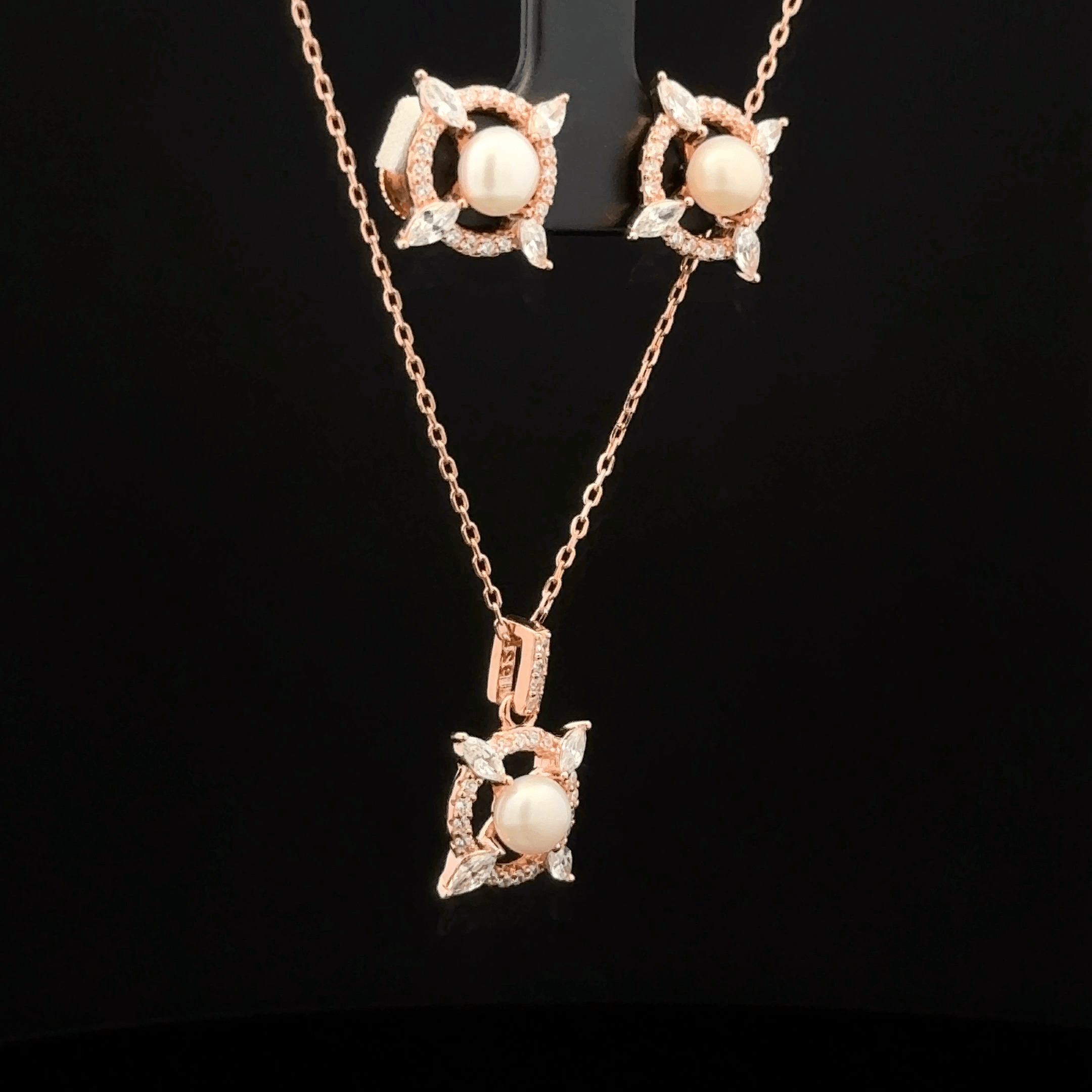 Circle Chain Pendant Earrings