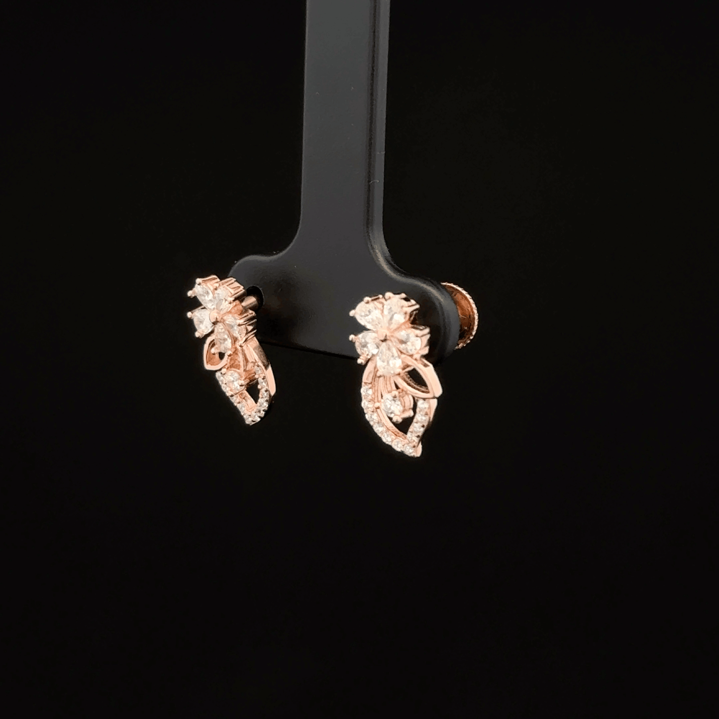ROSEGOLD 7 STONE EARRING