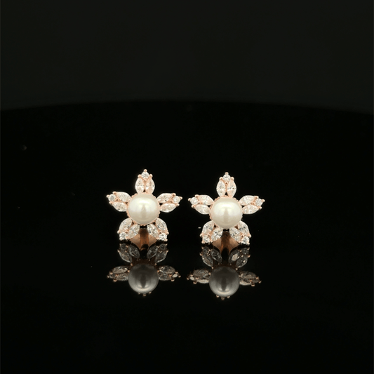 ROSELGOLD PEARL FLOWER EARRING