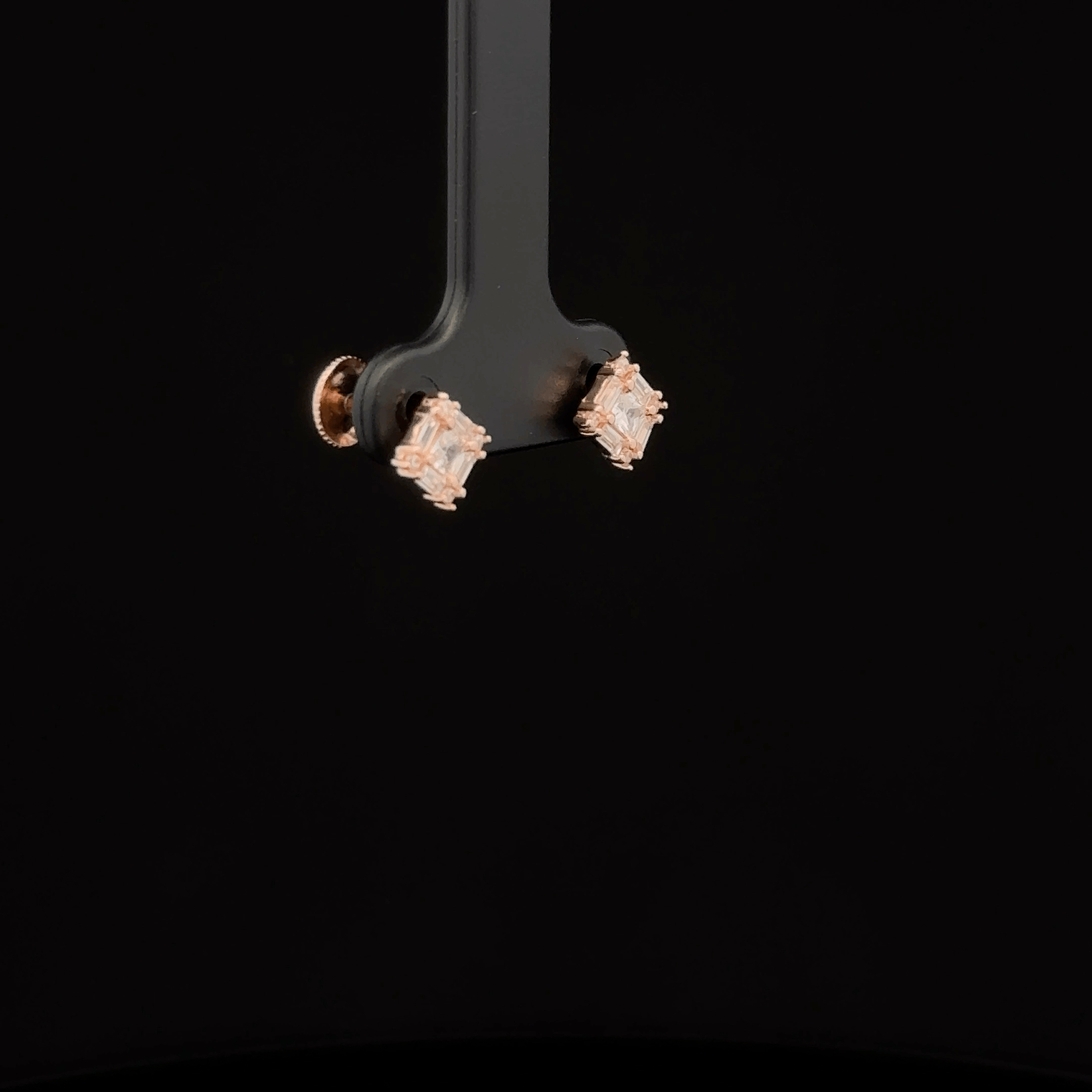 SQUARE STONE EARRING
