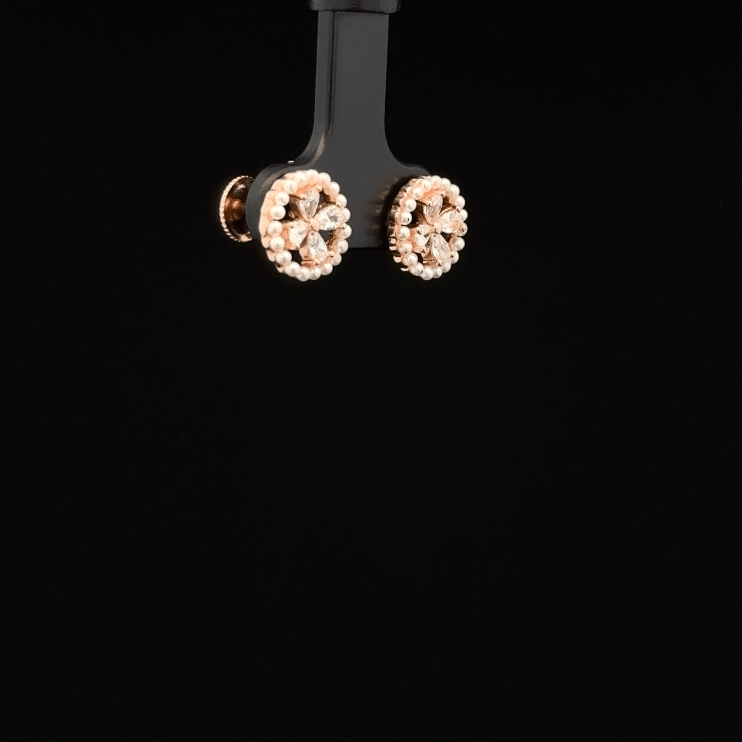CIRCULAR FLOWER EARRING