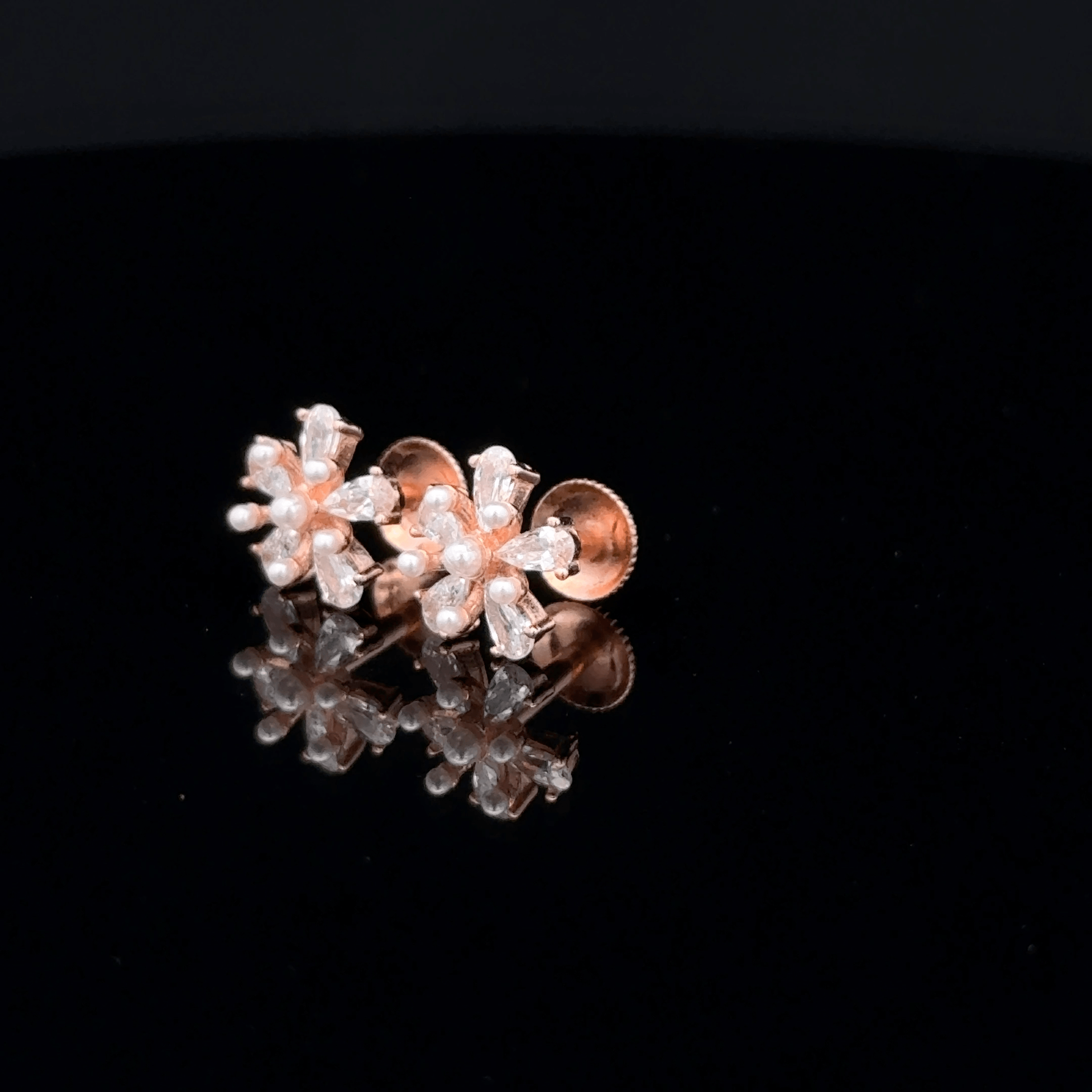 Rose gold Flower with pearl Earrings