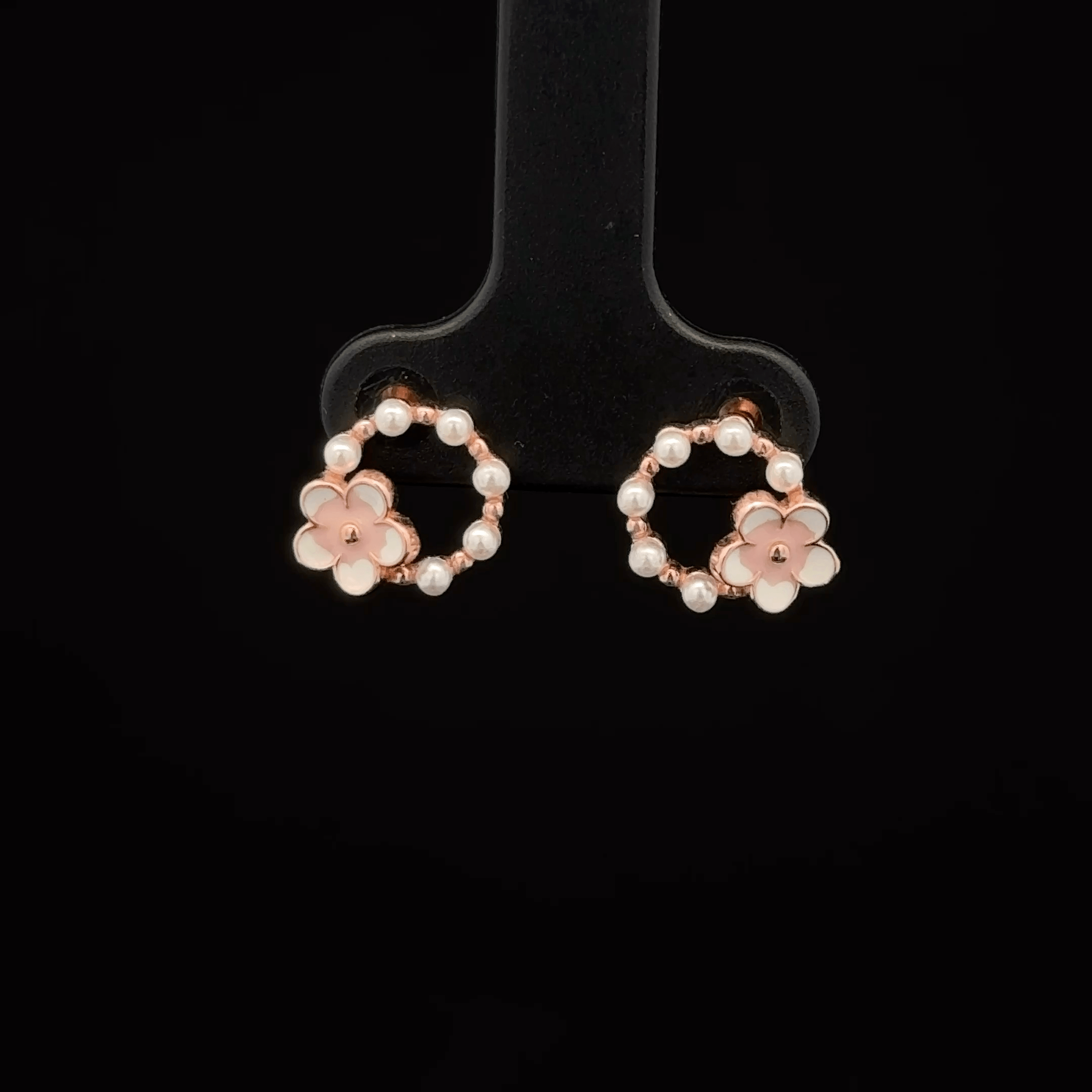 Rose Gold Flower & Pearl earrings