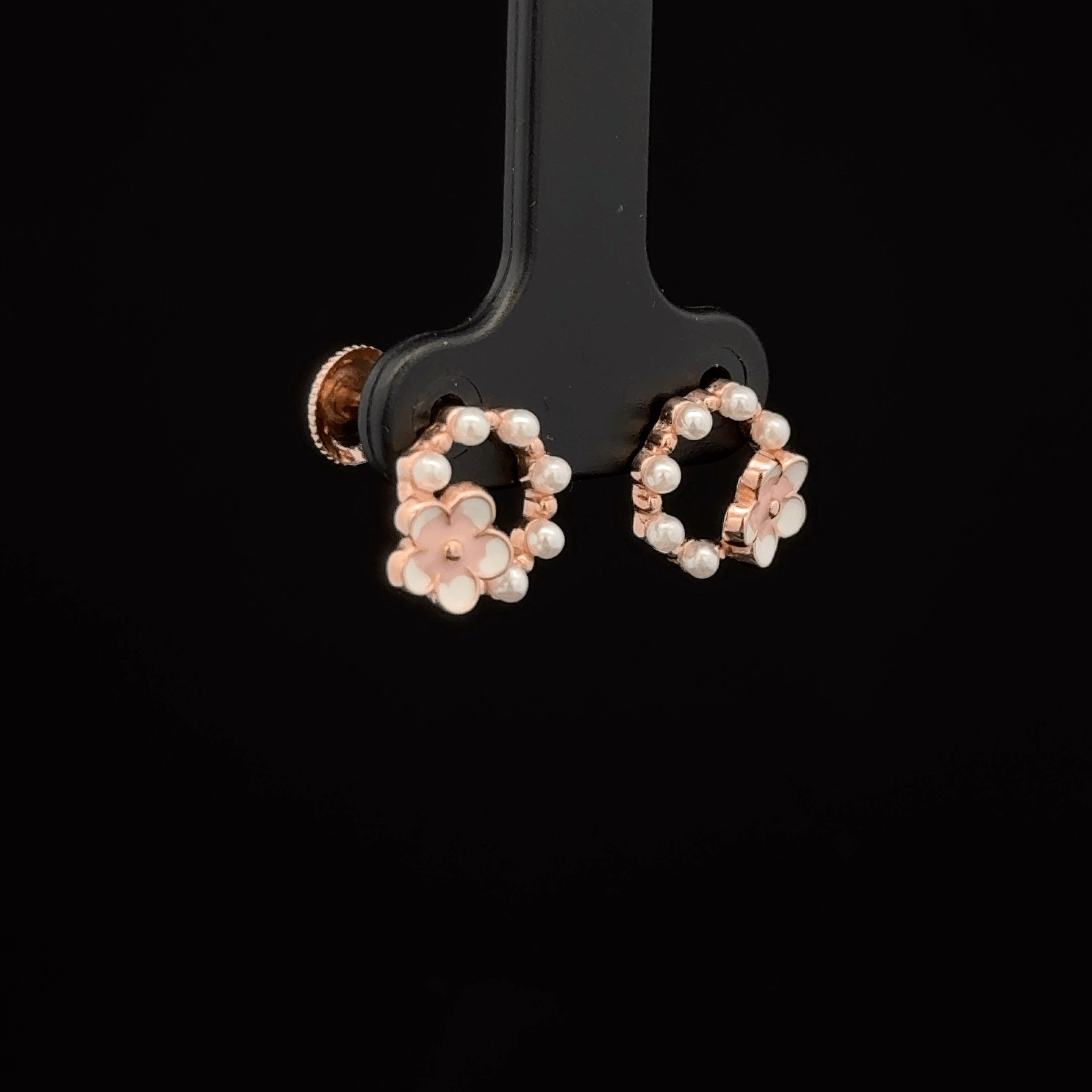 Rose Gold Flower & Pearl earrings