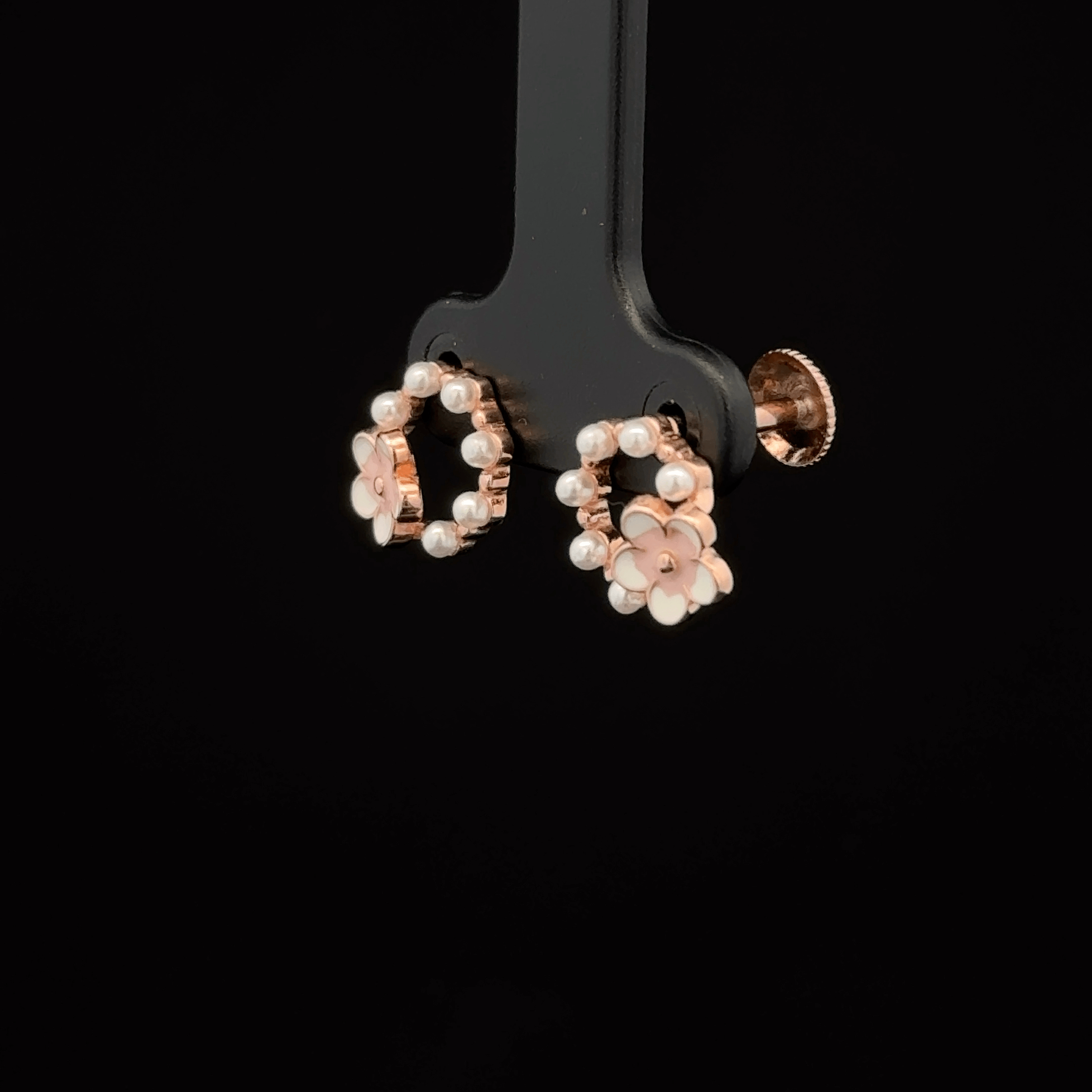 Rose Gold Flower & Pearl earrings