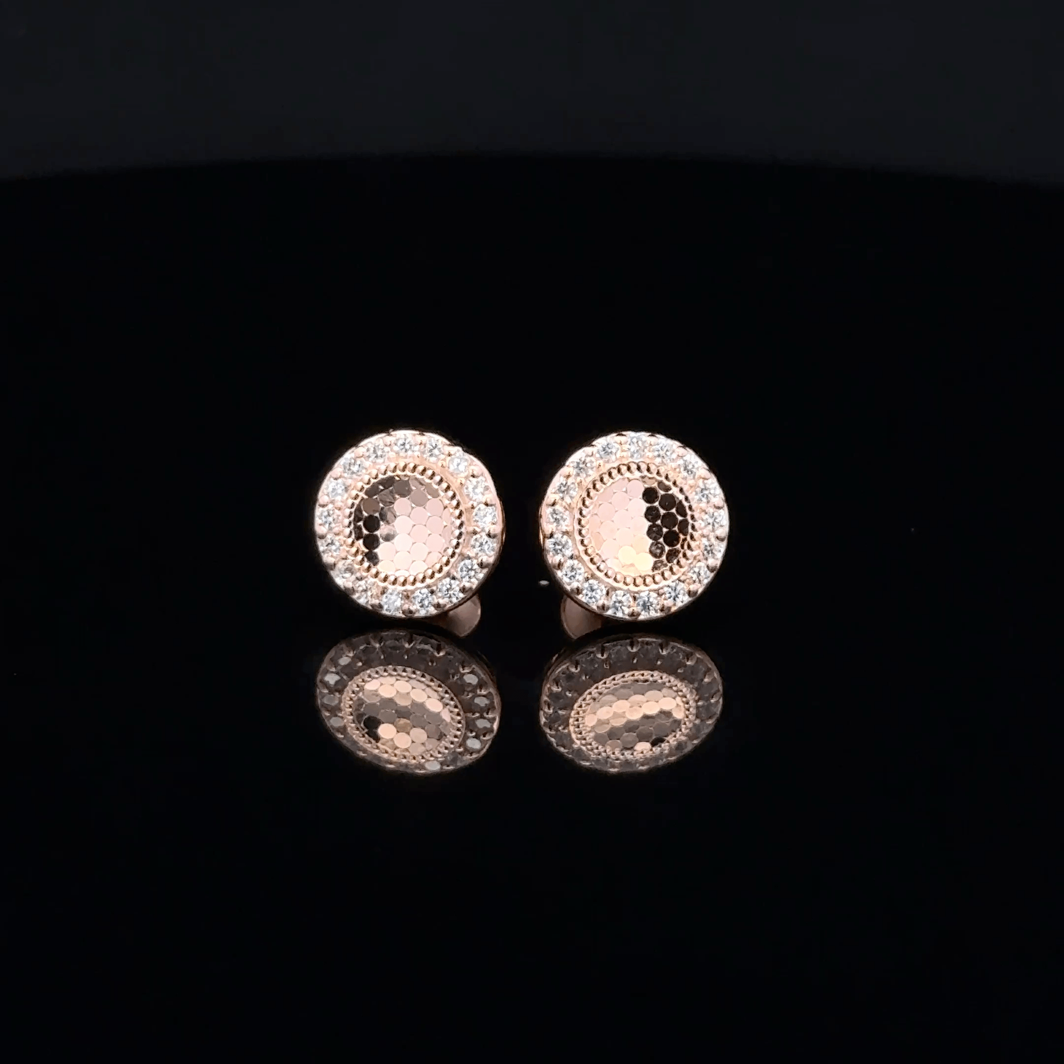 Rose gold circle shape earrings