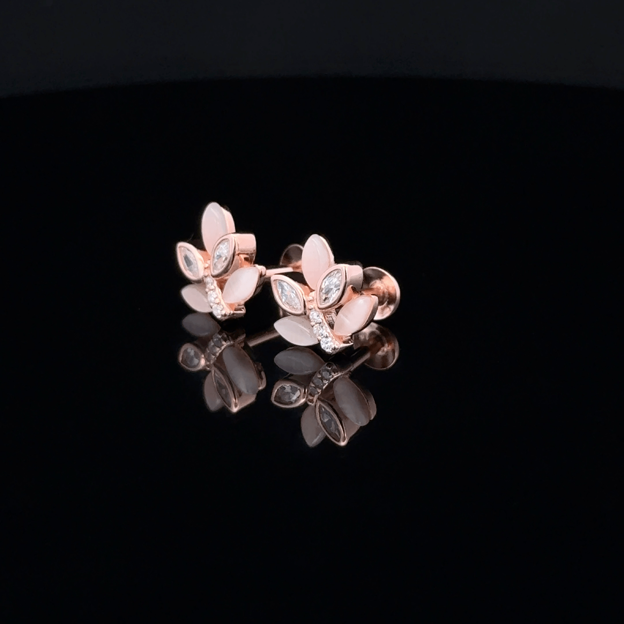 Rose gold leaf shape earrings
