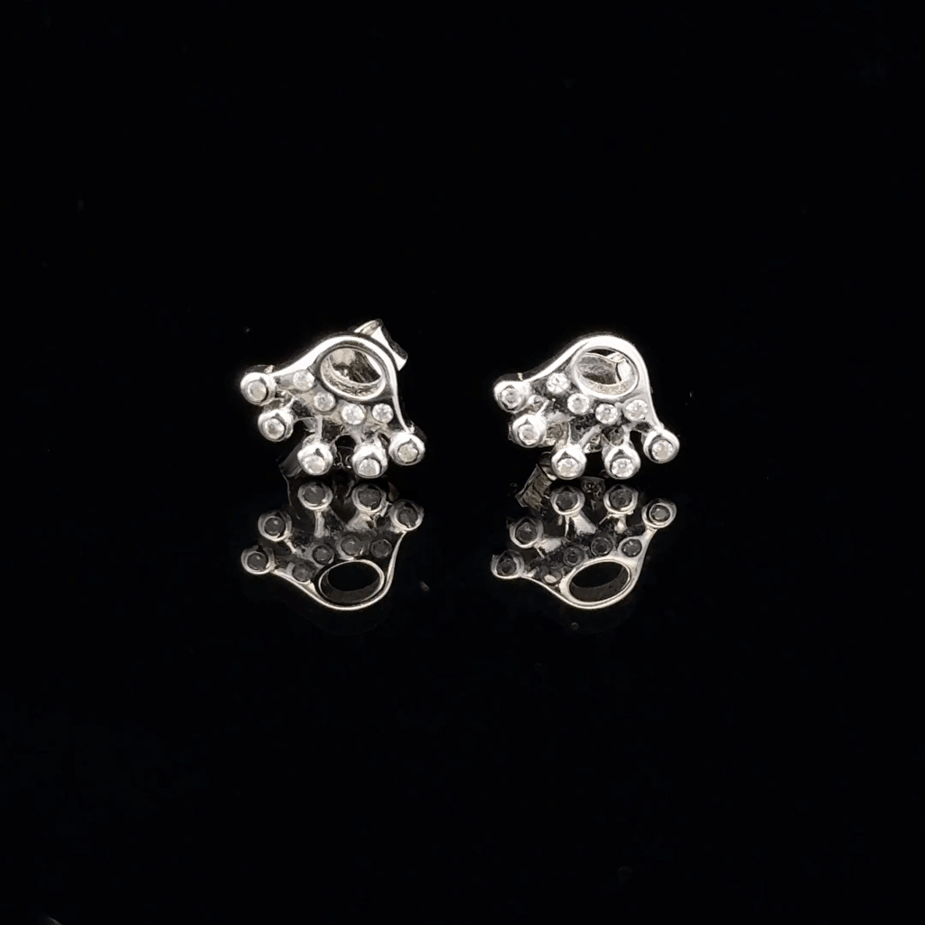 Crown shaped earrings