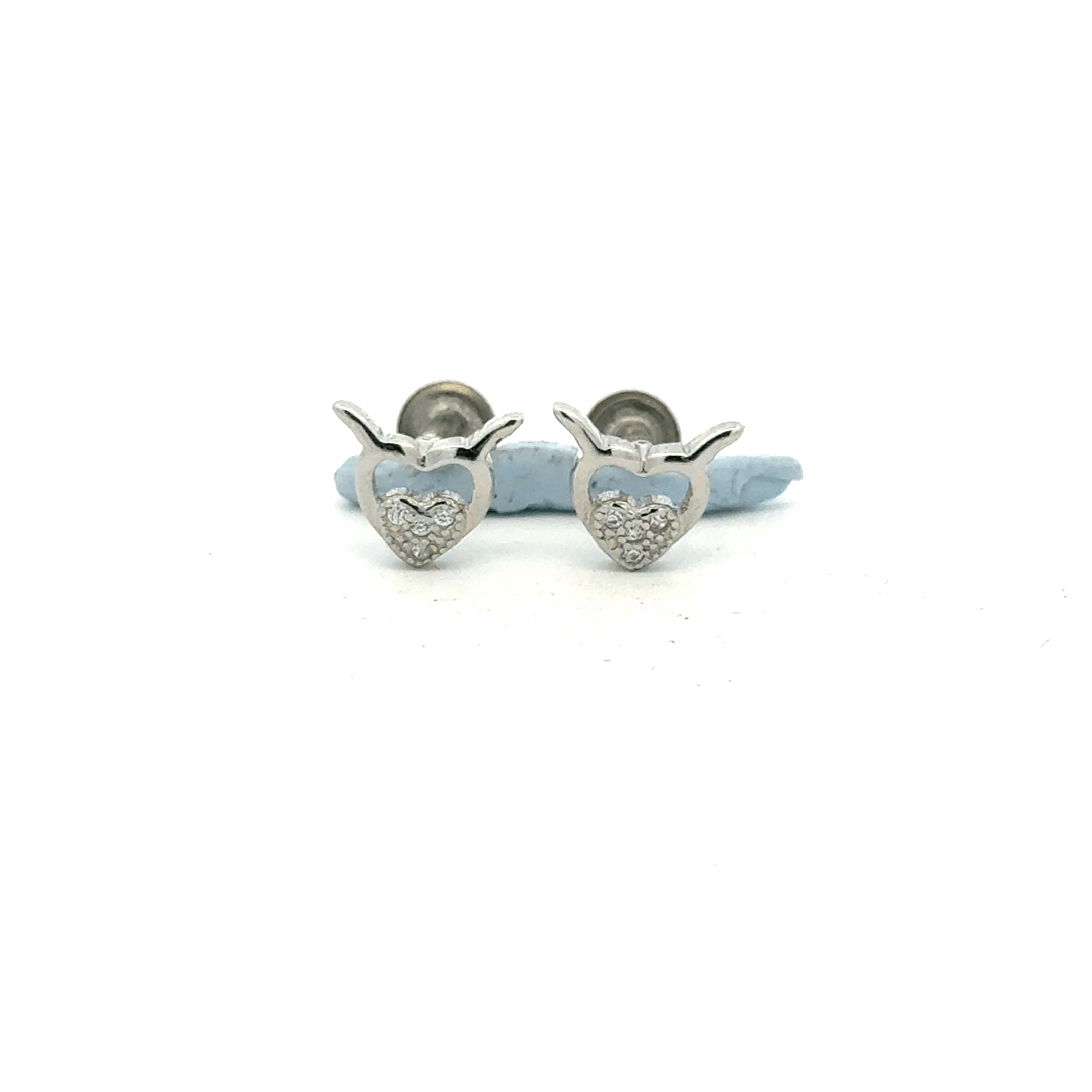 HEART EARRING