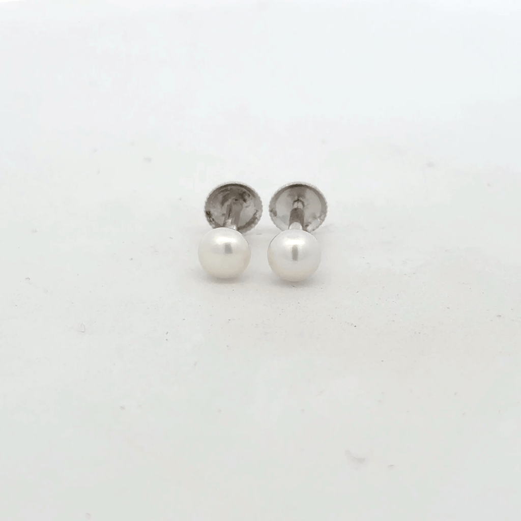 Pearl Earring