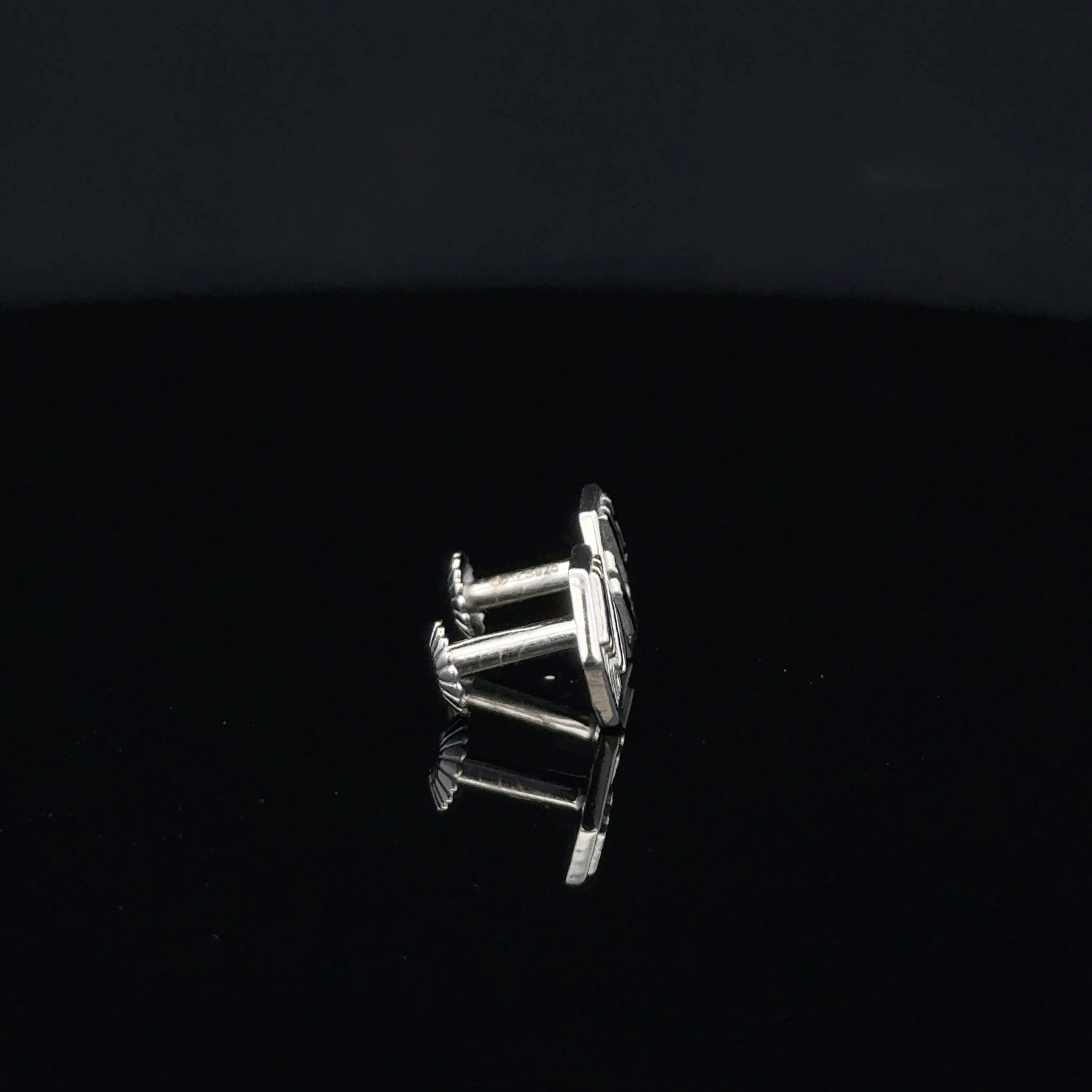 Minimalist Textured Honeycomb earrings