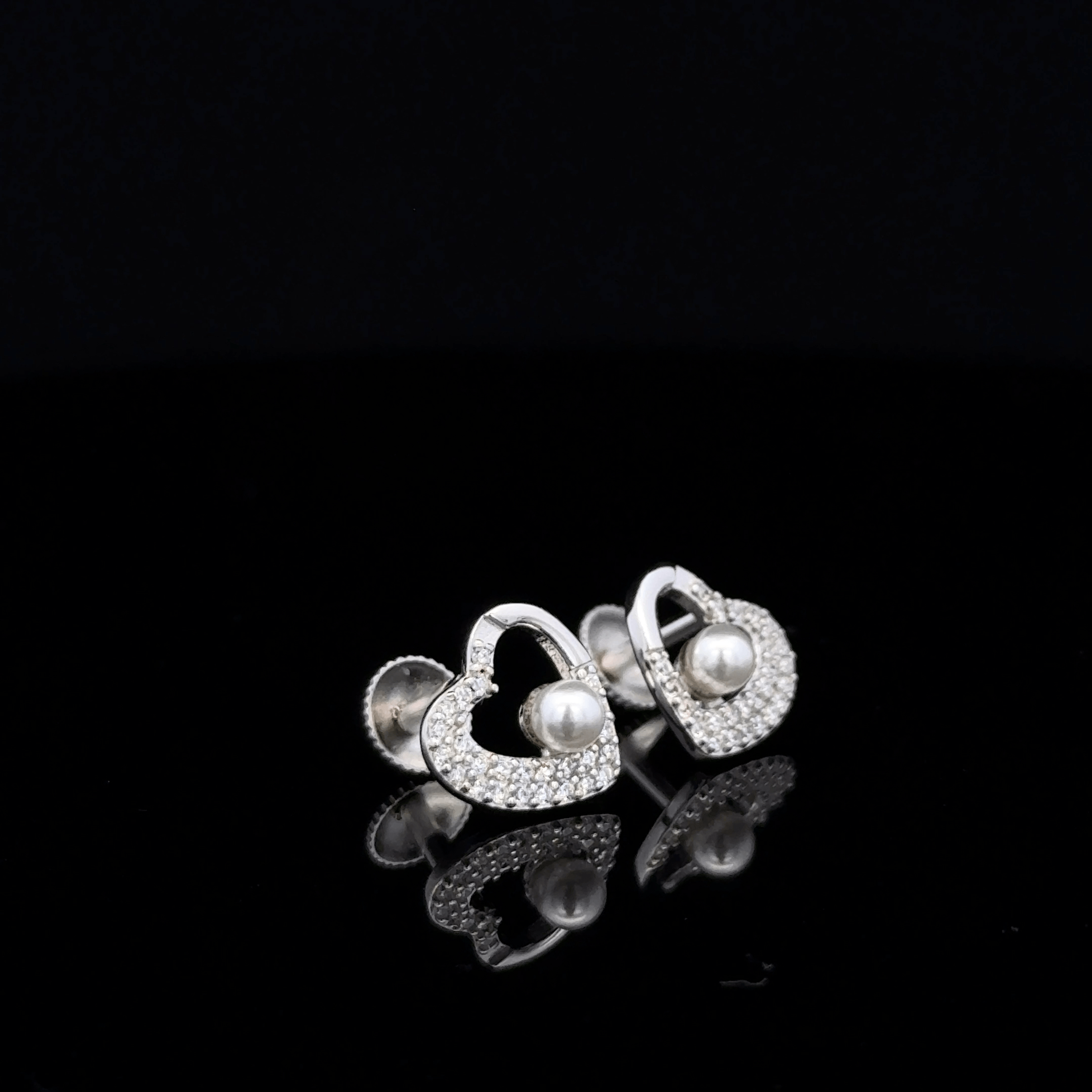 Pearl Heart Earrings