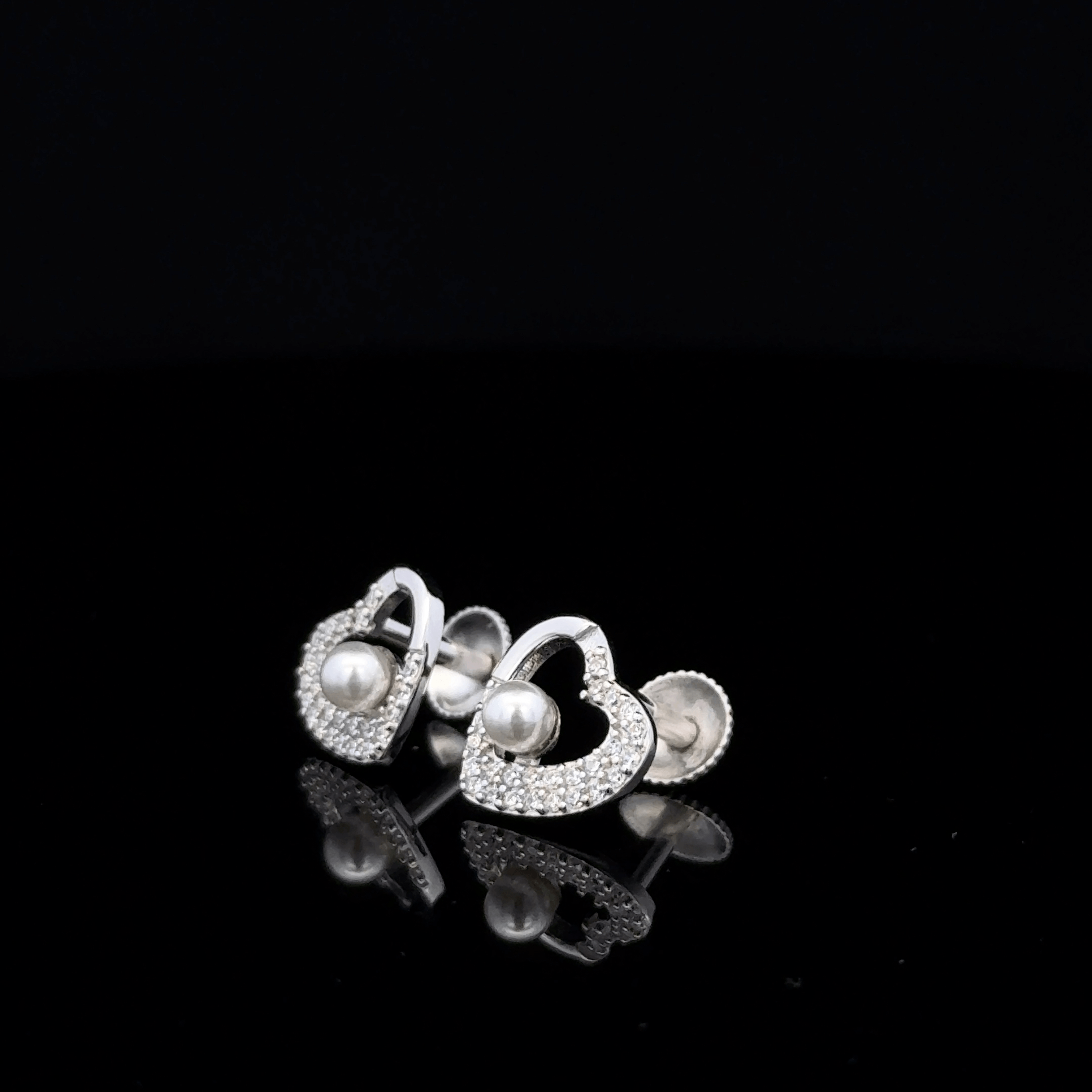 Pearl Heart Earrings