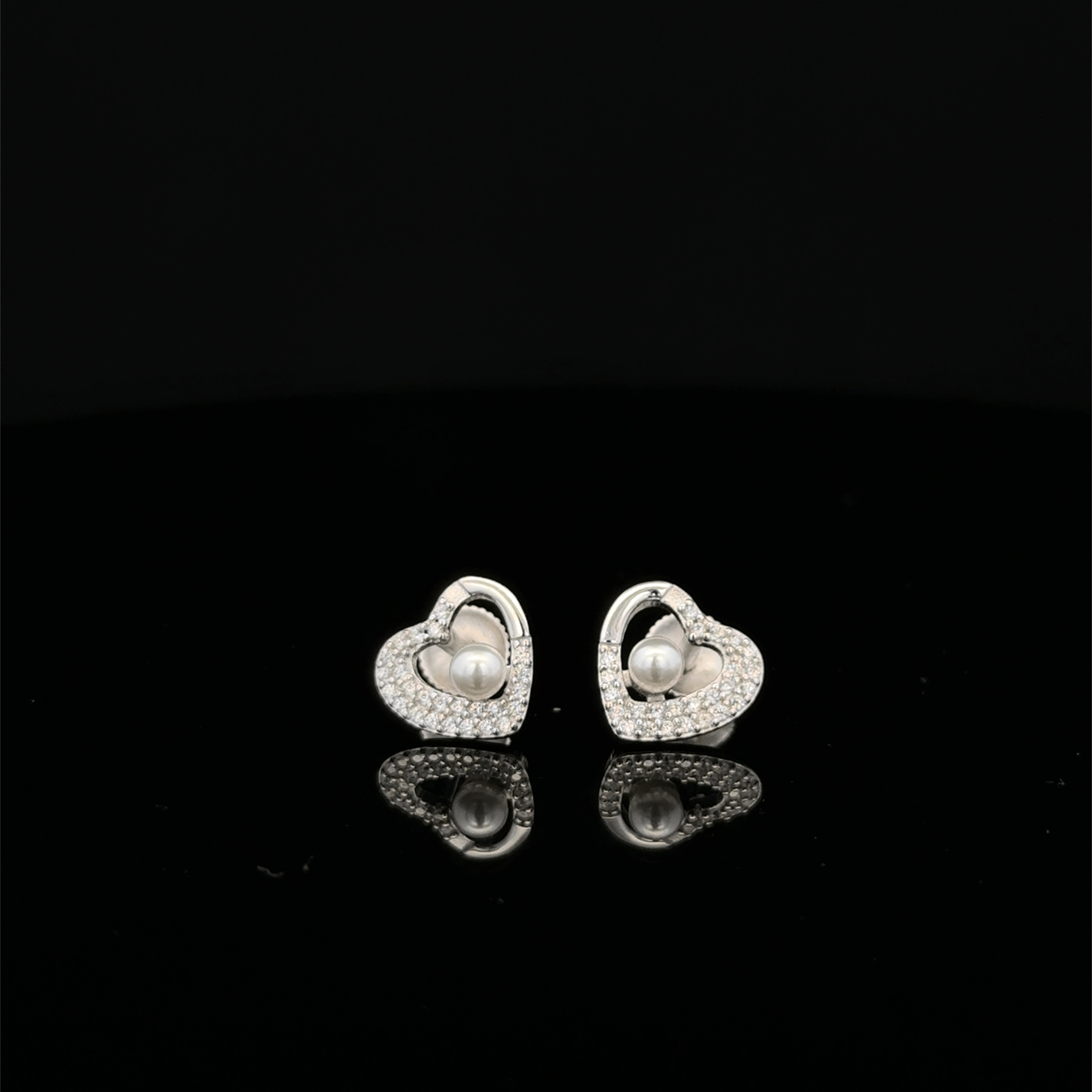Pearl Heart Earrings