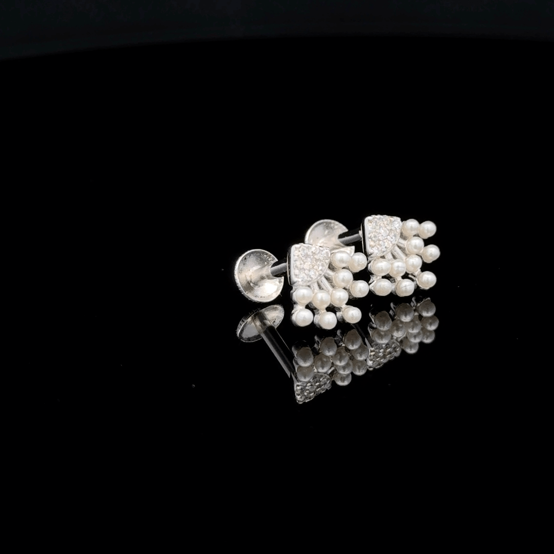 Minimalist Pearl Cluster Earrings