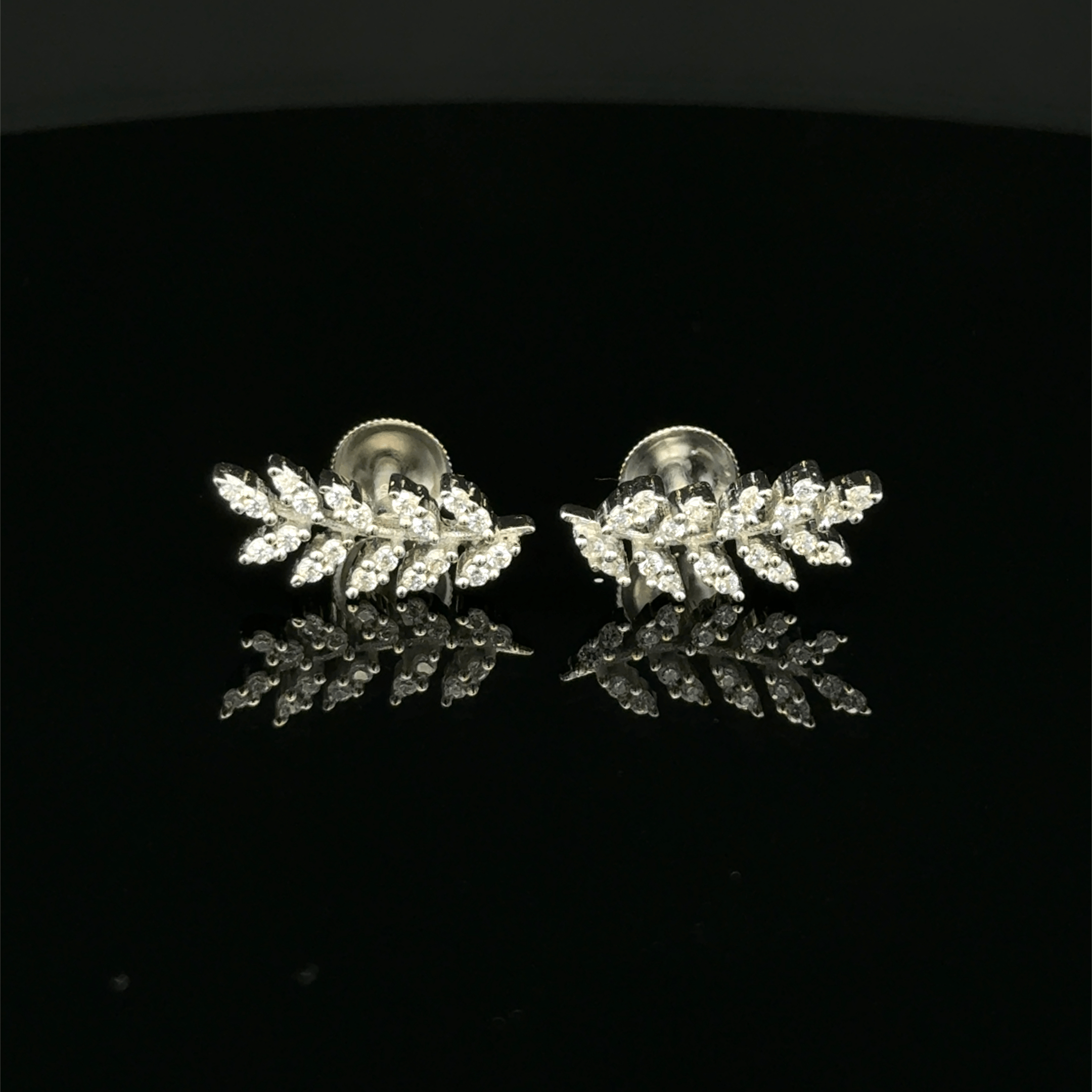 Leaf design Earrings
