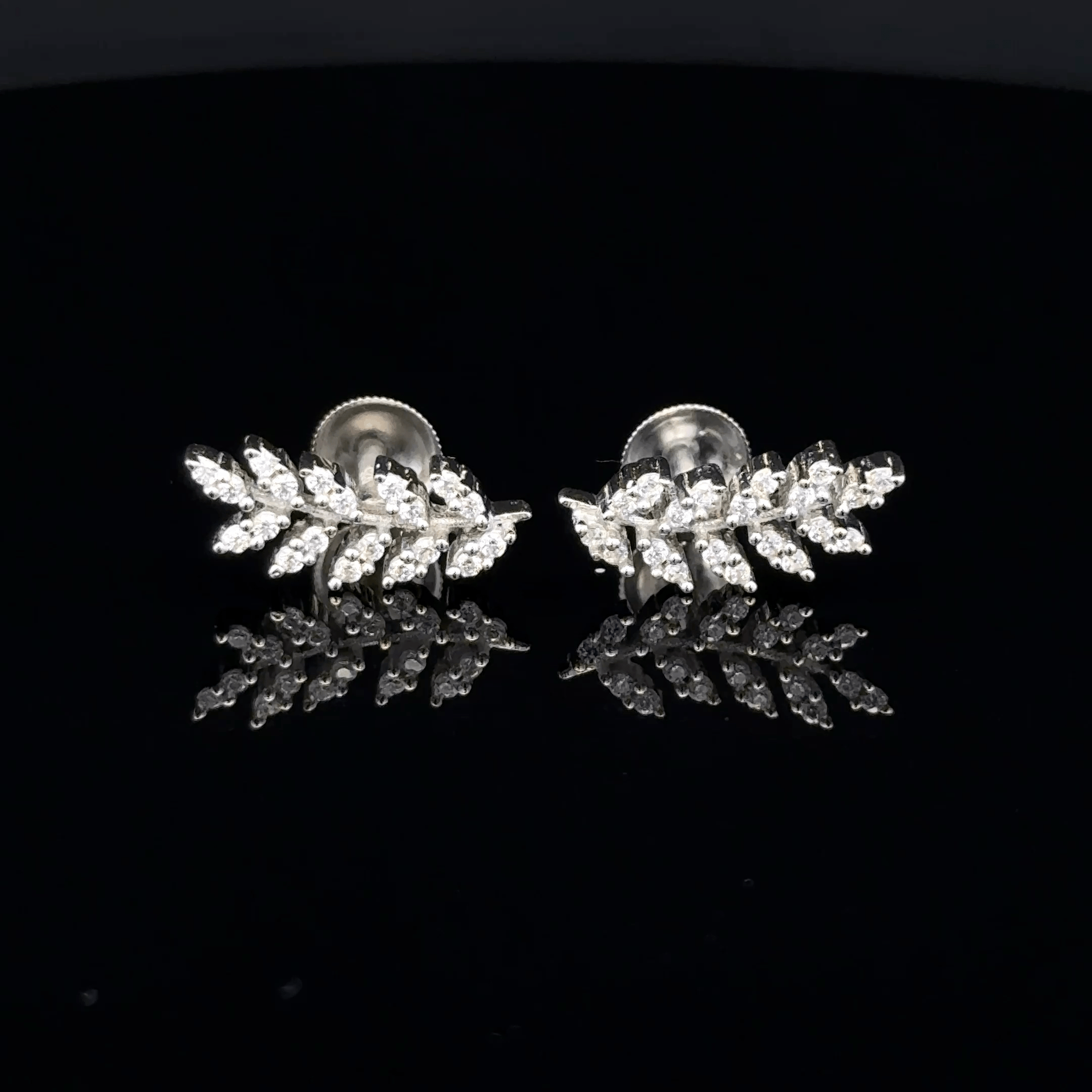 Leaf design Earrings
