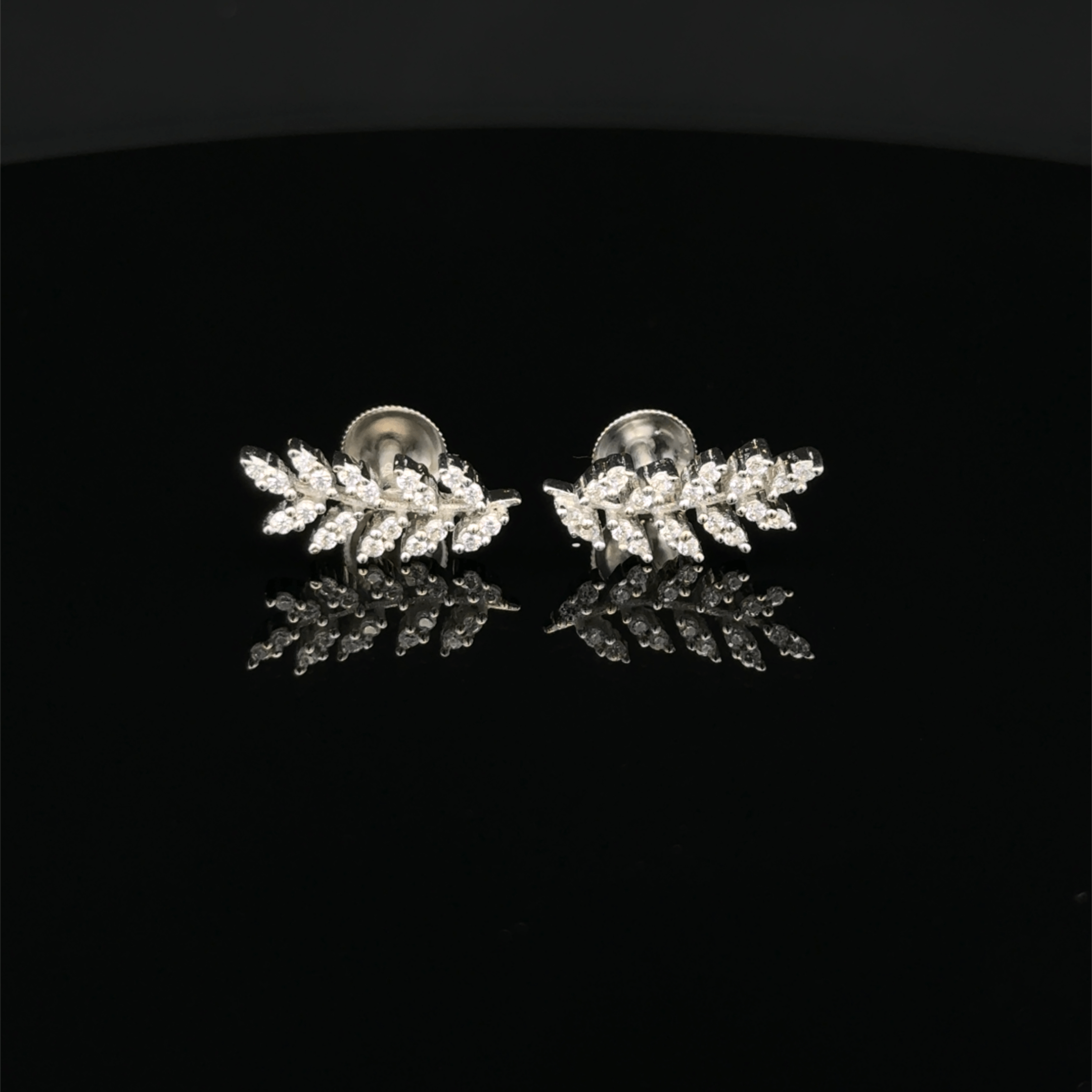 Leaf design Earrings