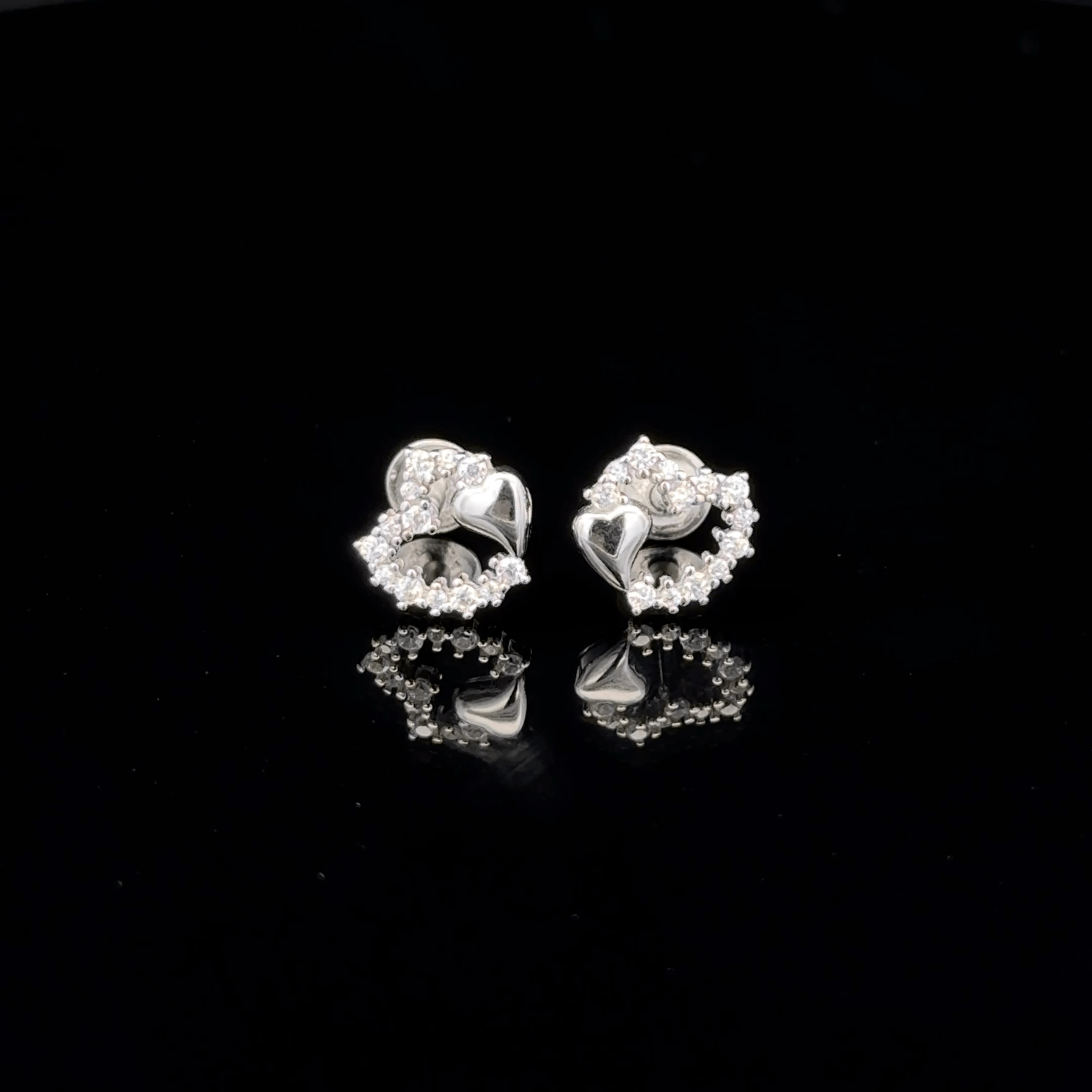 Minimalist Heart Motif Earrings