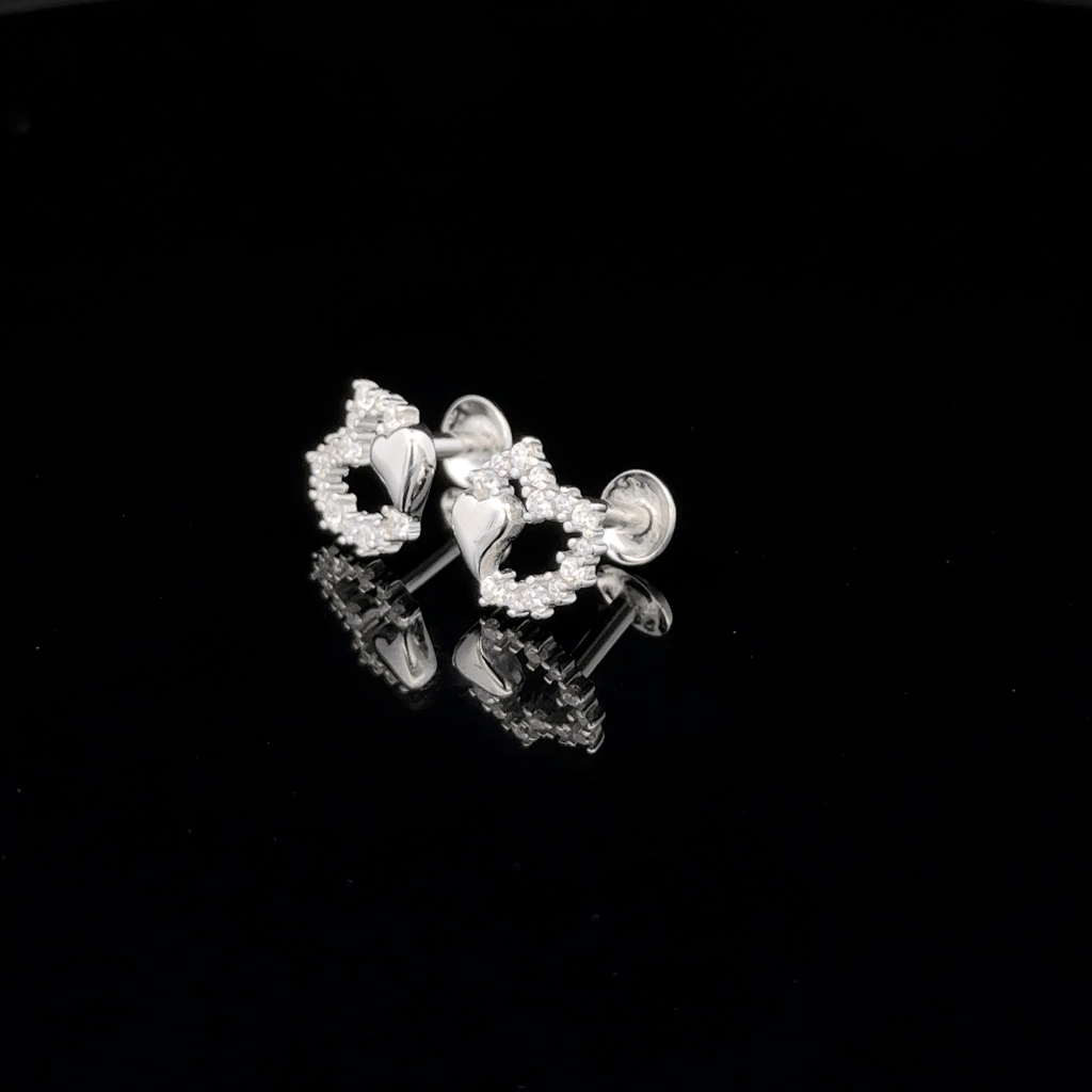Minimalist Heart Motif Earrings