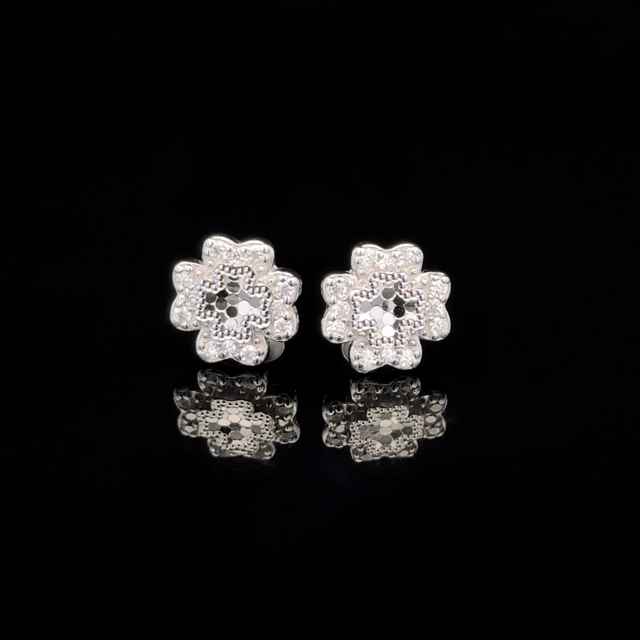 Flower shape Earrings