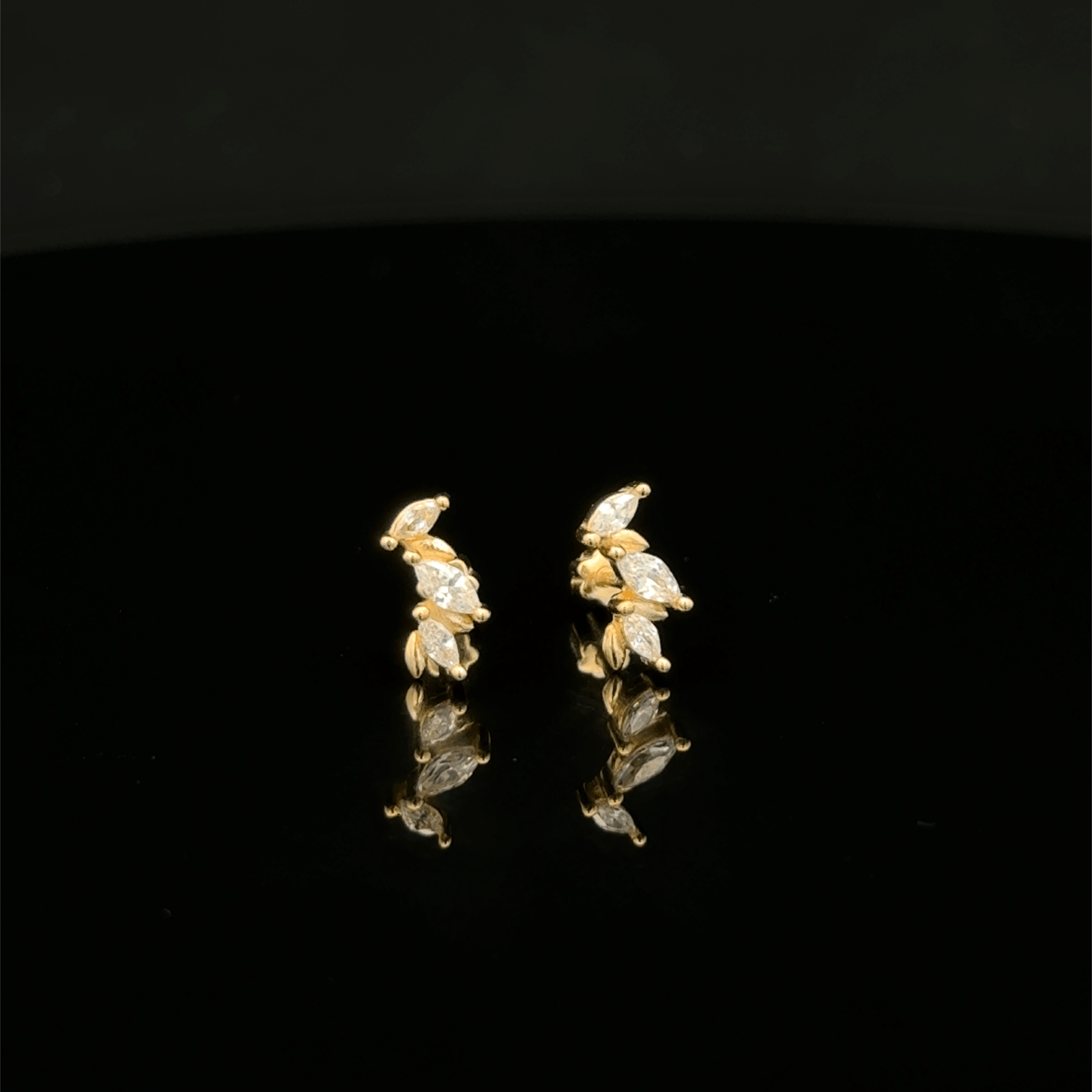 Helix Second Stud