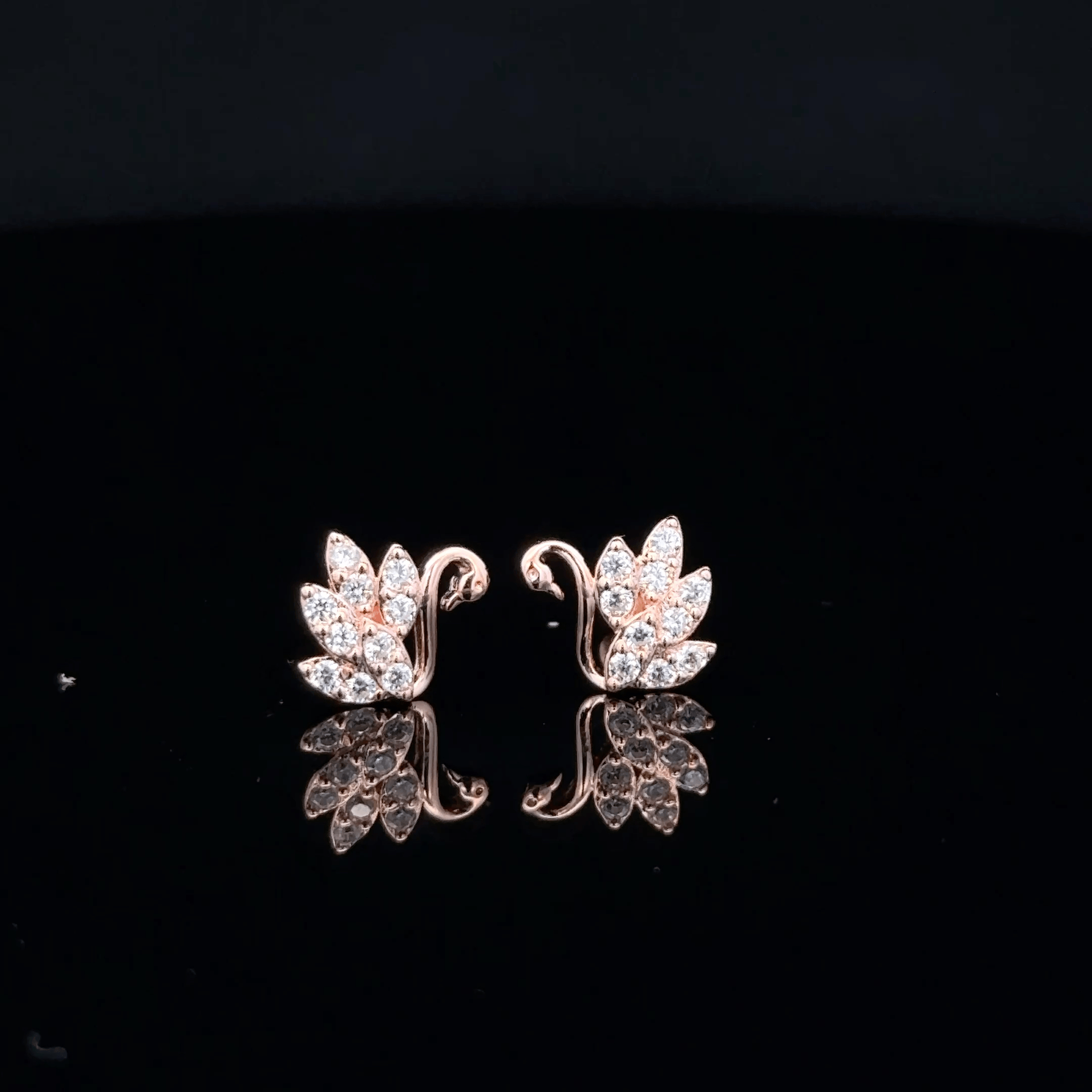 Rosegold Swan Second Stud