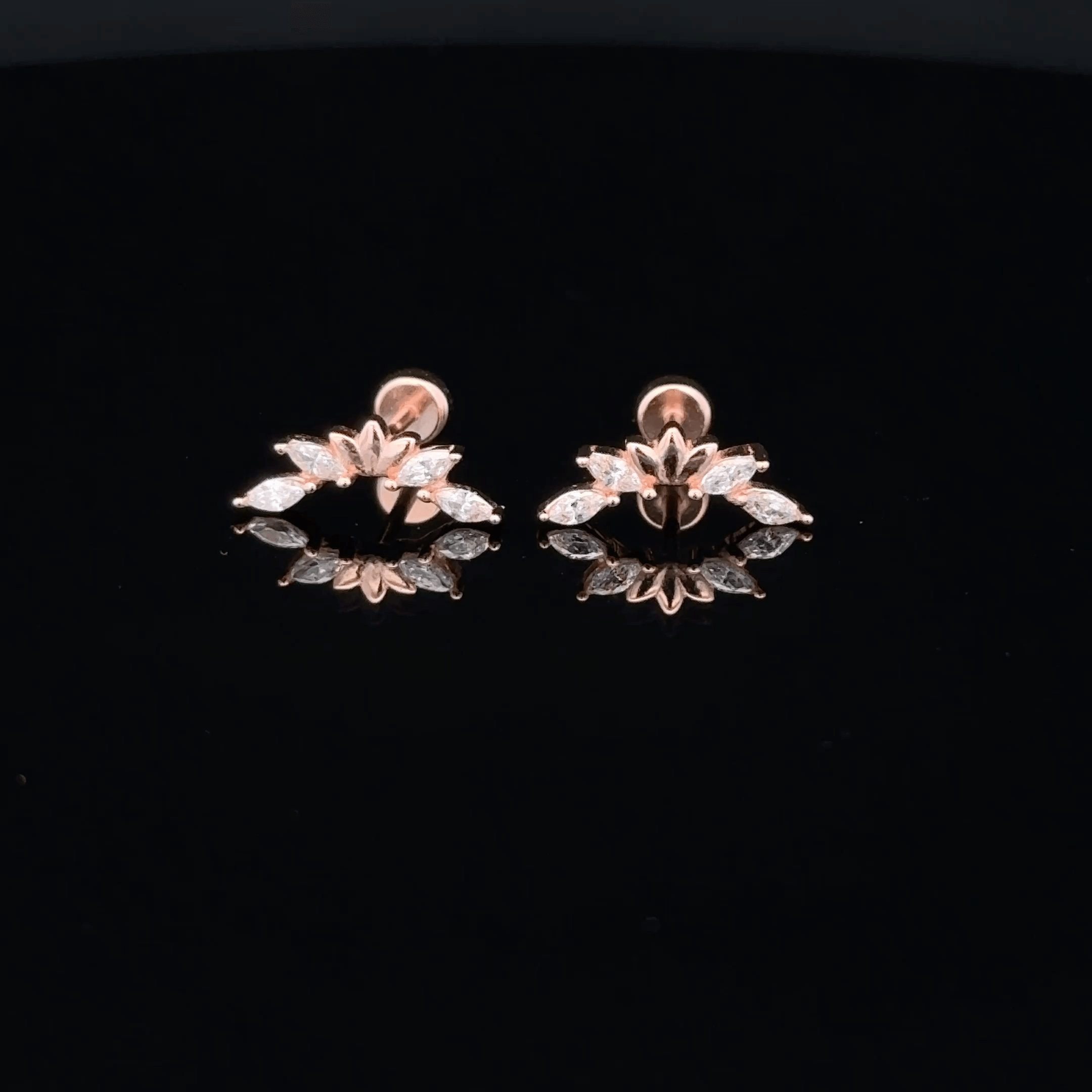 Rosegold Leaf Curve Second Stud