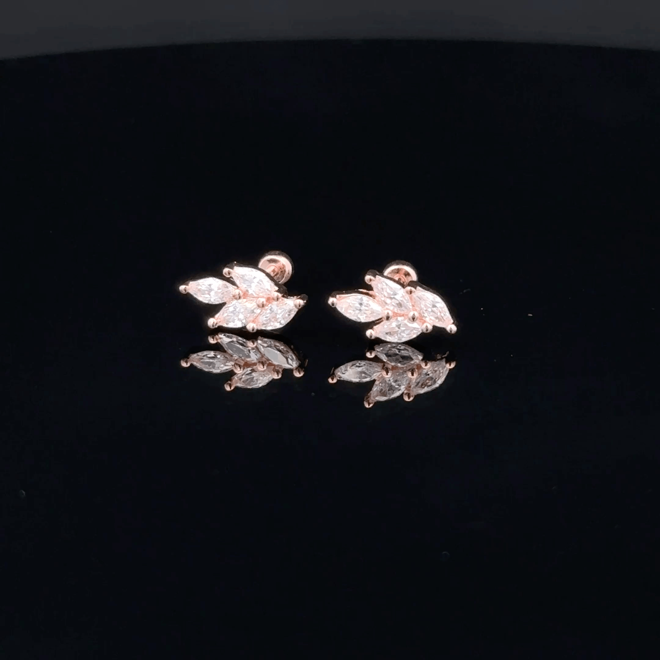 Rosegold Leaf Second Stud