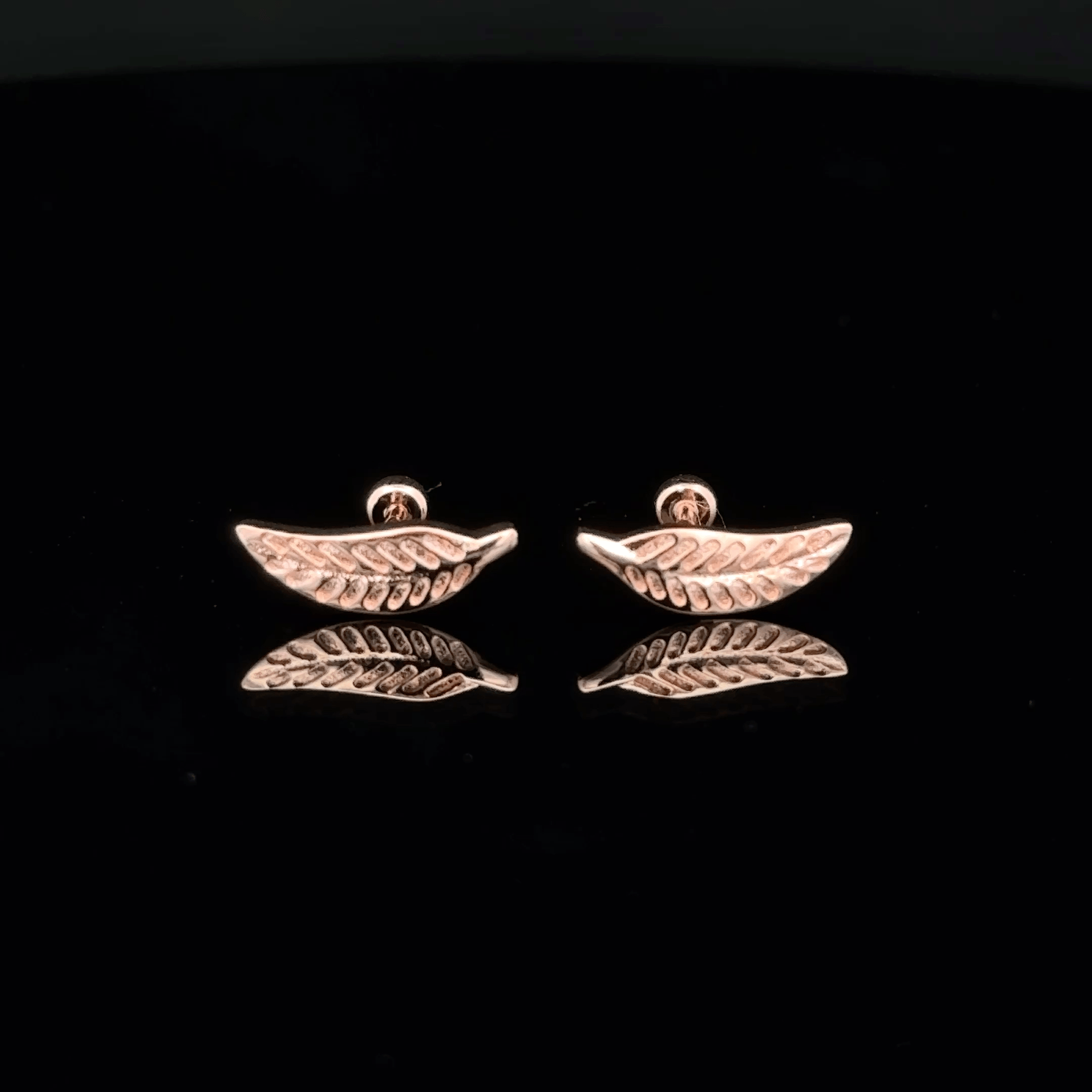 Rose gold Leaf second stud