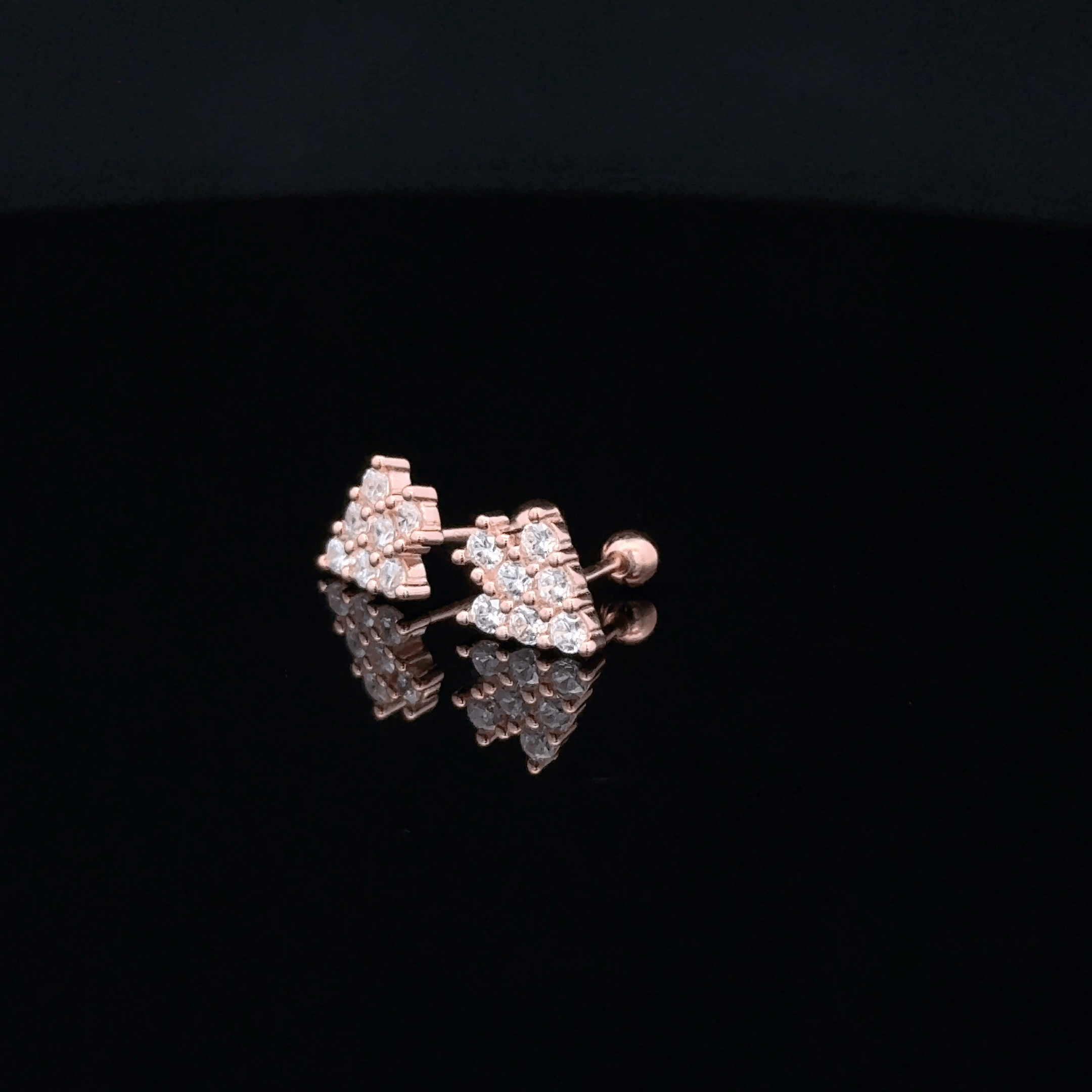 Rose gold Arrow shape second stud