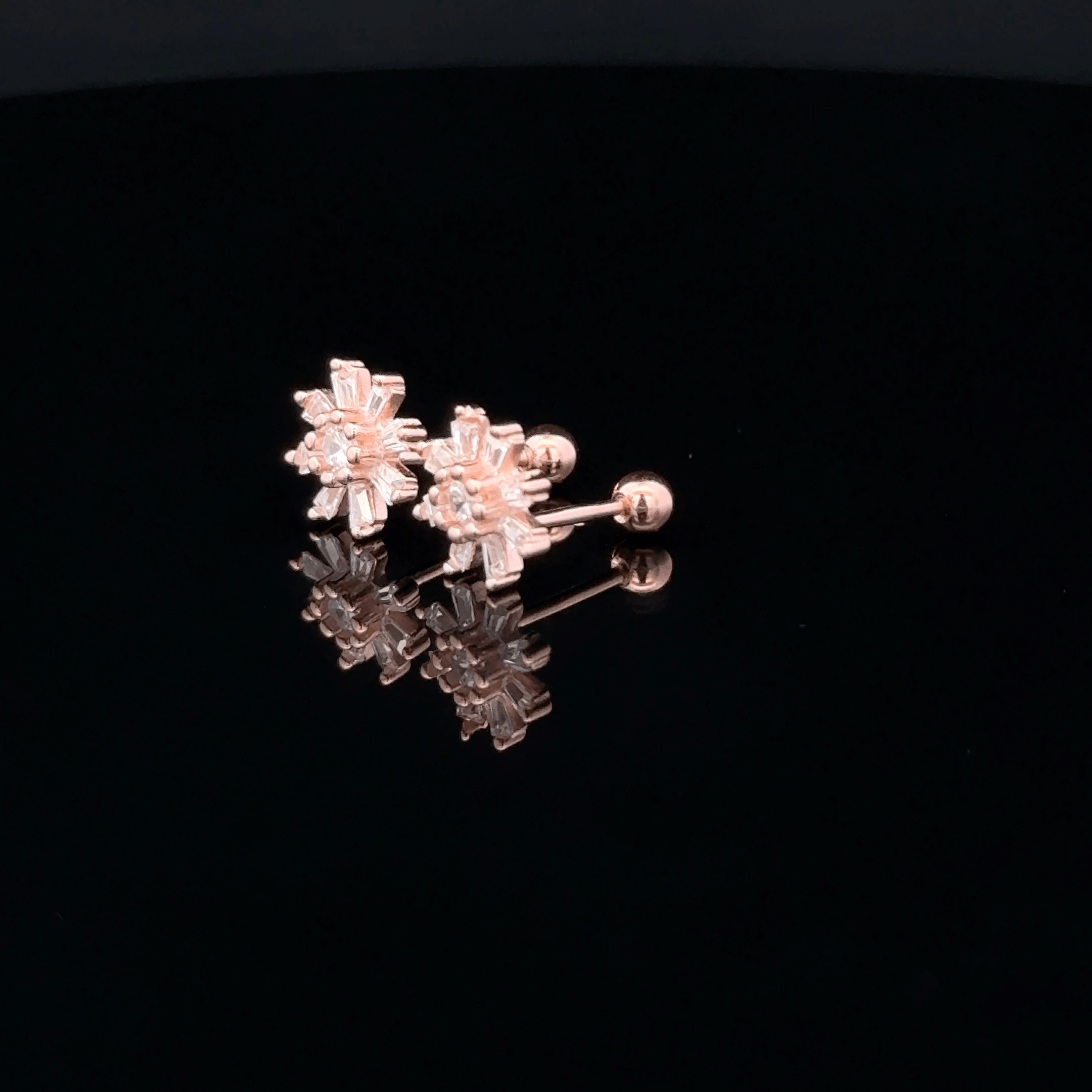 Rose gold flower shape second stud