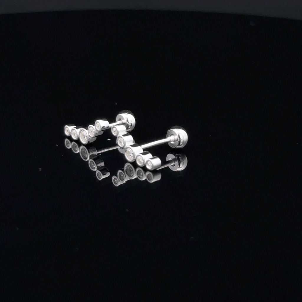 Silver 5 Stone Second Stud