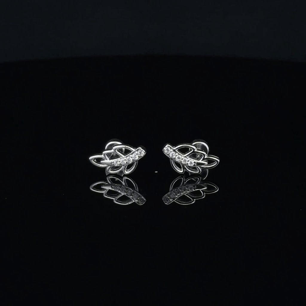 Silver Leaf Second Stud
