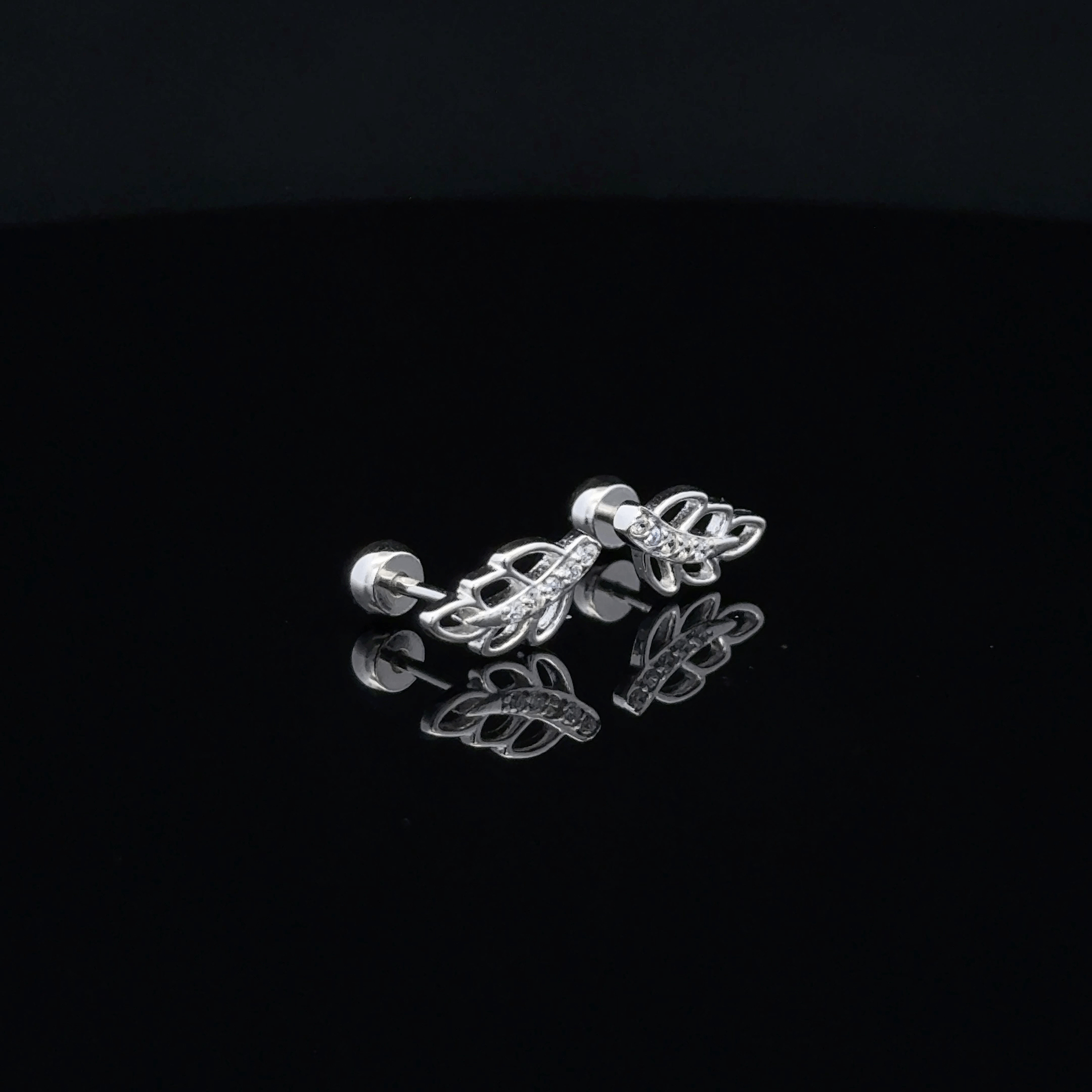 Silver Leaf Second Stud