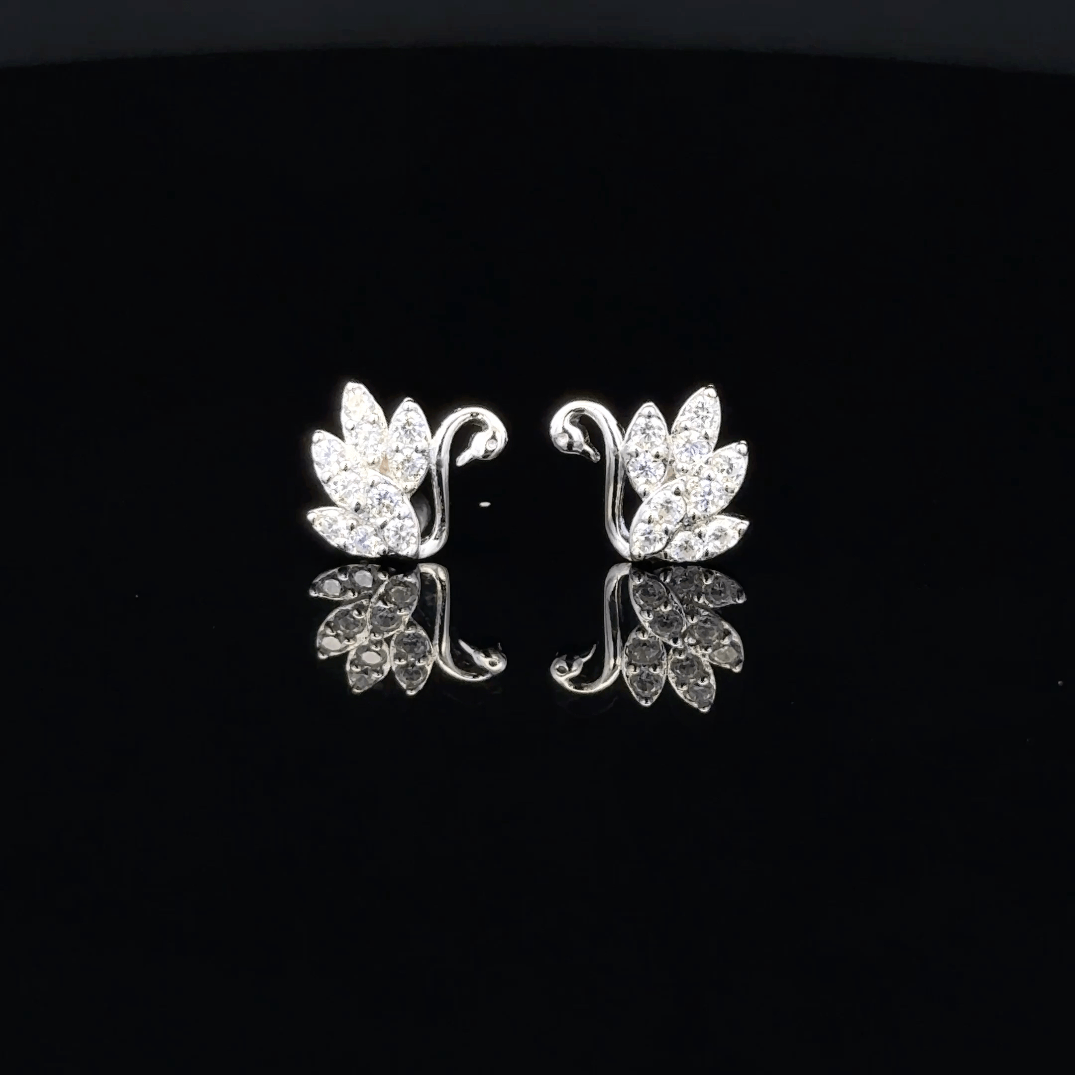 Silver Leaf Second Stud