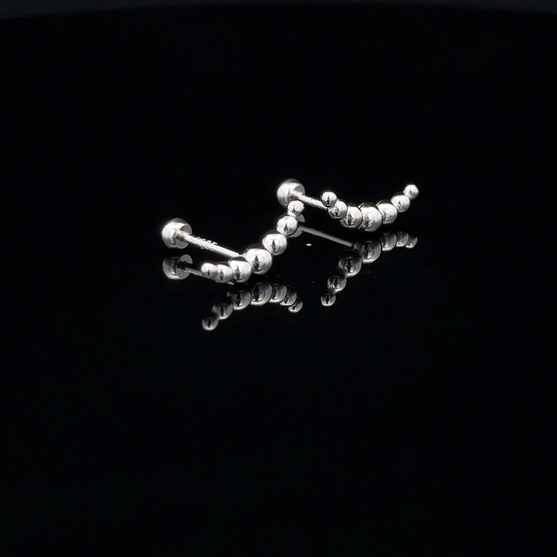Silver 5 Ball Second Stud