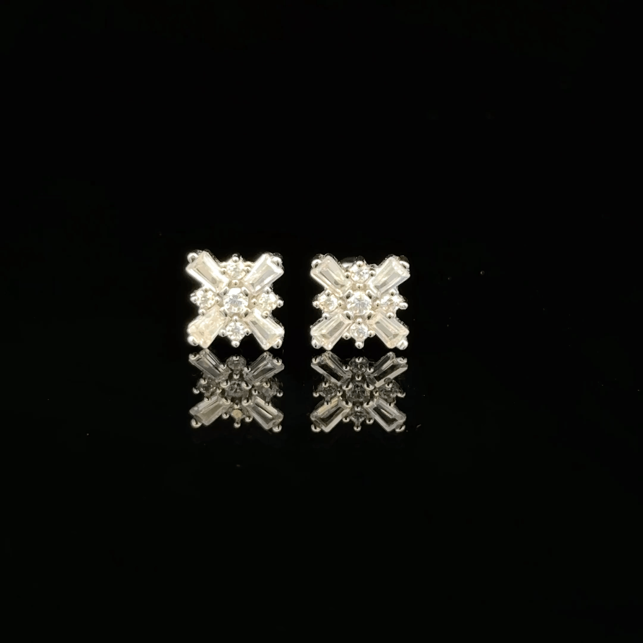 Silver Extended Square Second Stud