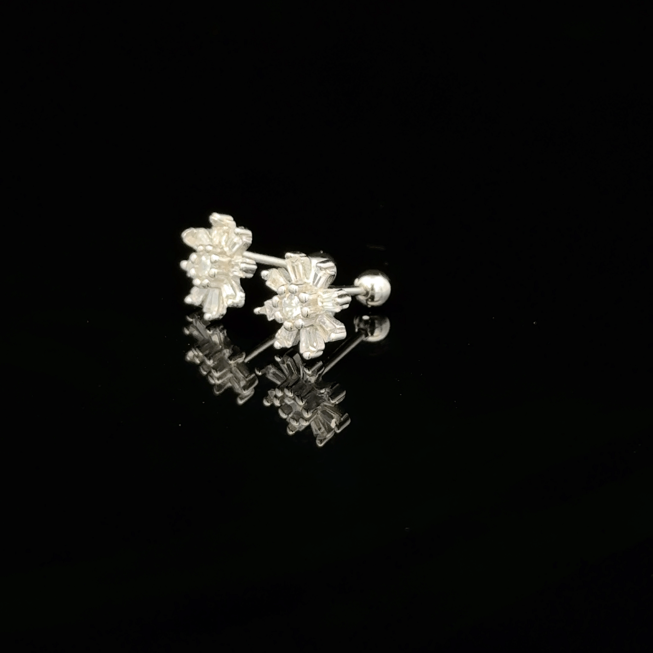 Silver Petal Second Stud