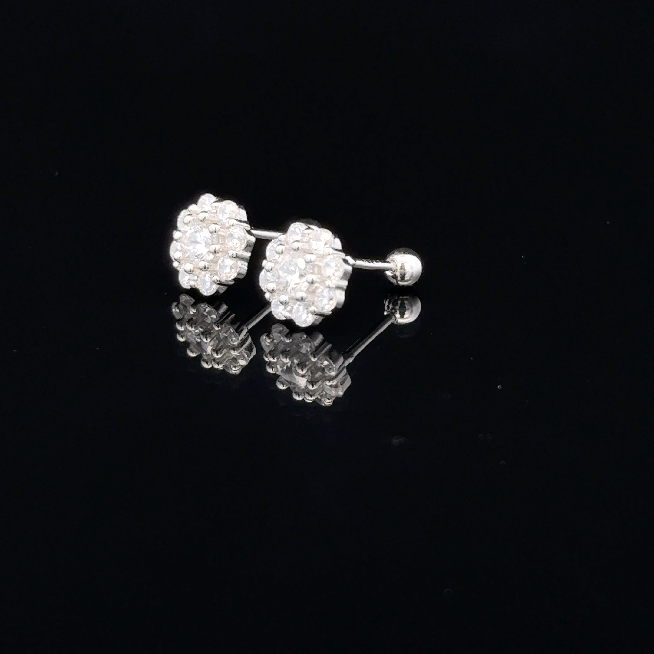 Flower shape second stud