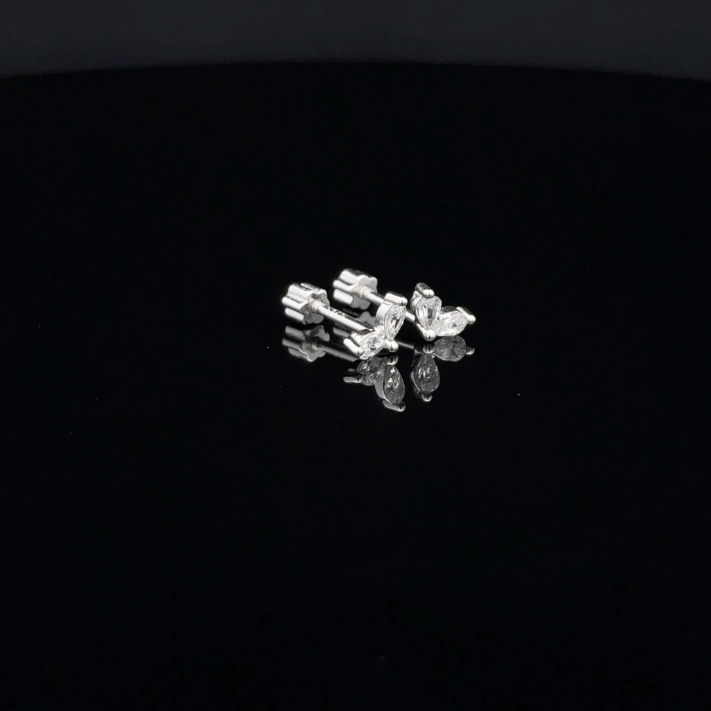 Double Leaf Second Stud