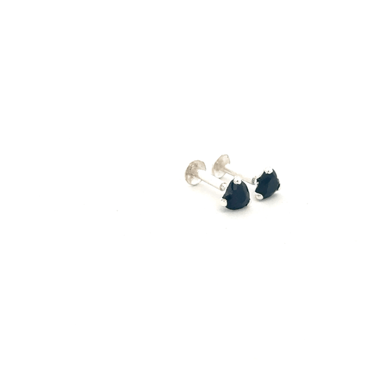 Single Black Stone Second Earring